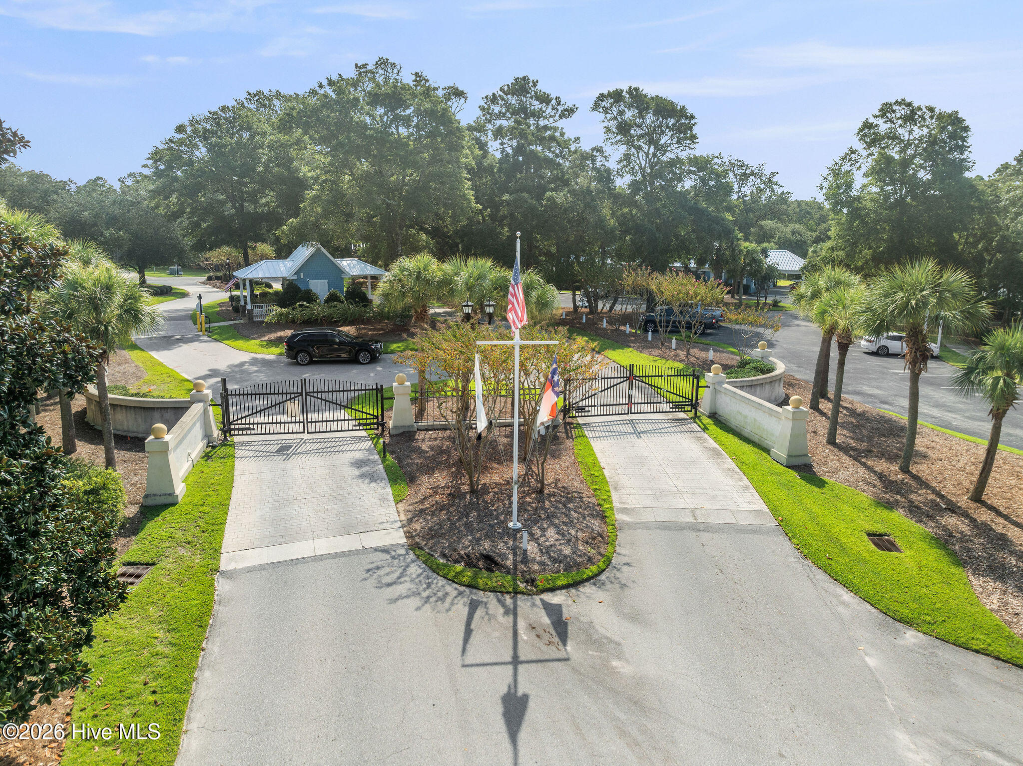 3345 430 Stone Crab Court Sw Property Photo 6