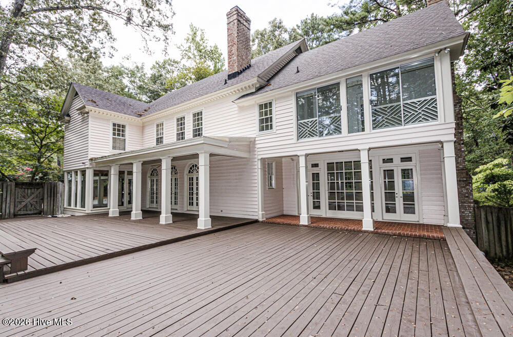 108 Candle Court Property Photo 5