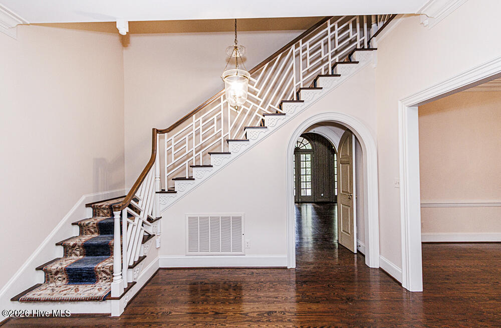 108 Candle Court Property Photo 7