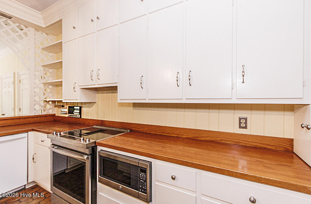 108 Candle Court Property Photo 40