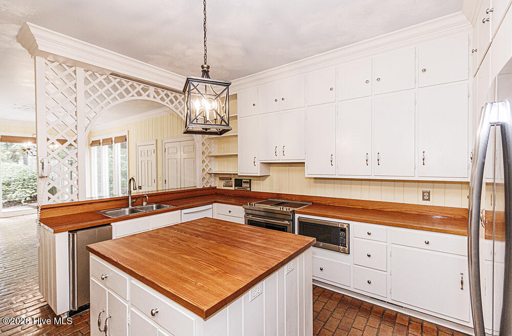 108 Candle Court Property Photo 42