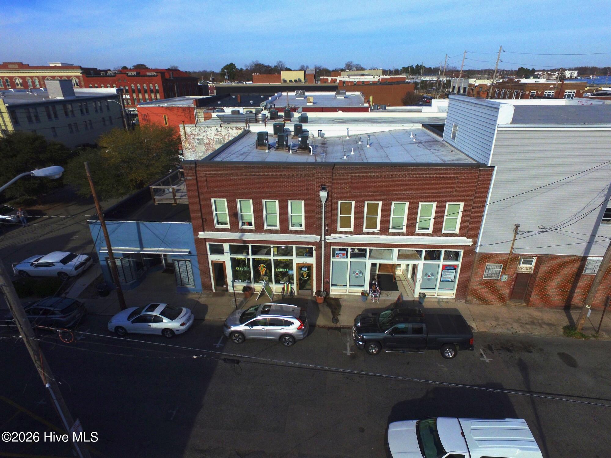 610 E Fearing Street Property Photo 5