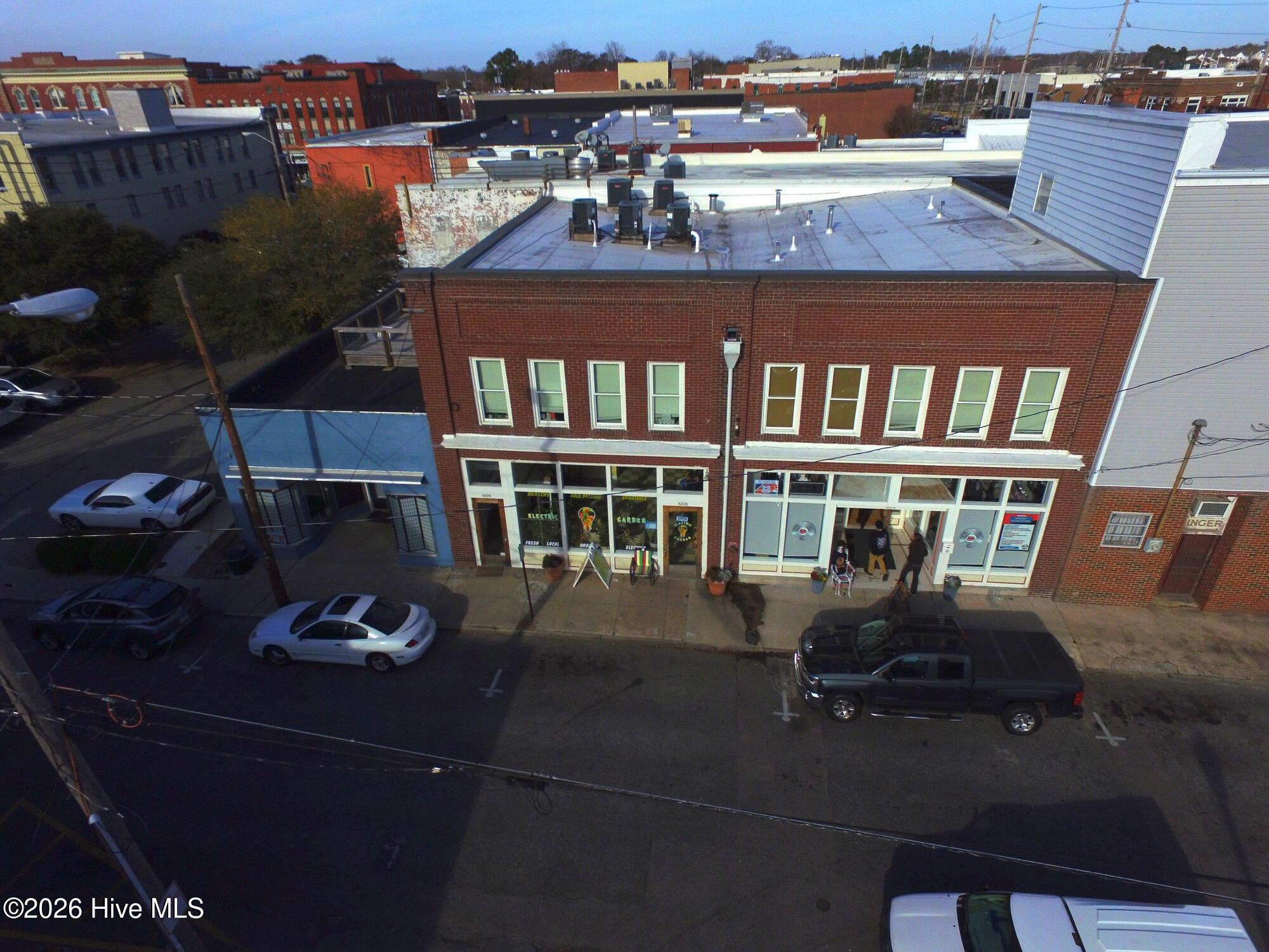610 E Fearing Street Property Photo 6