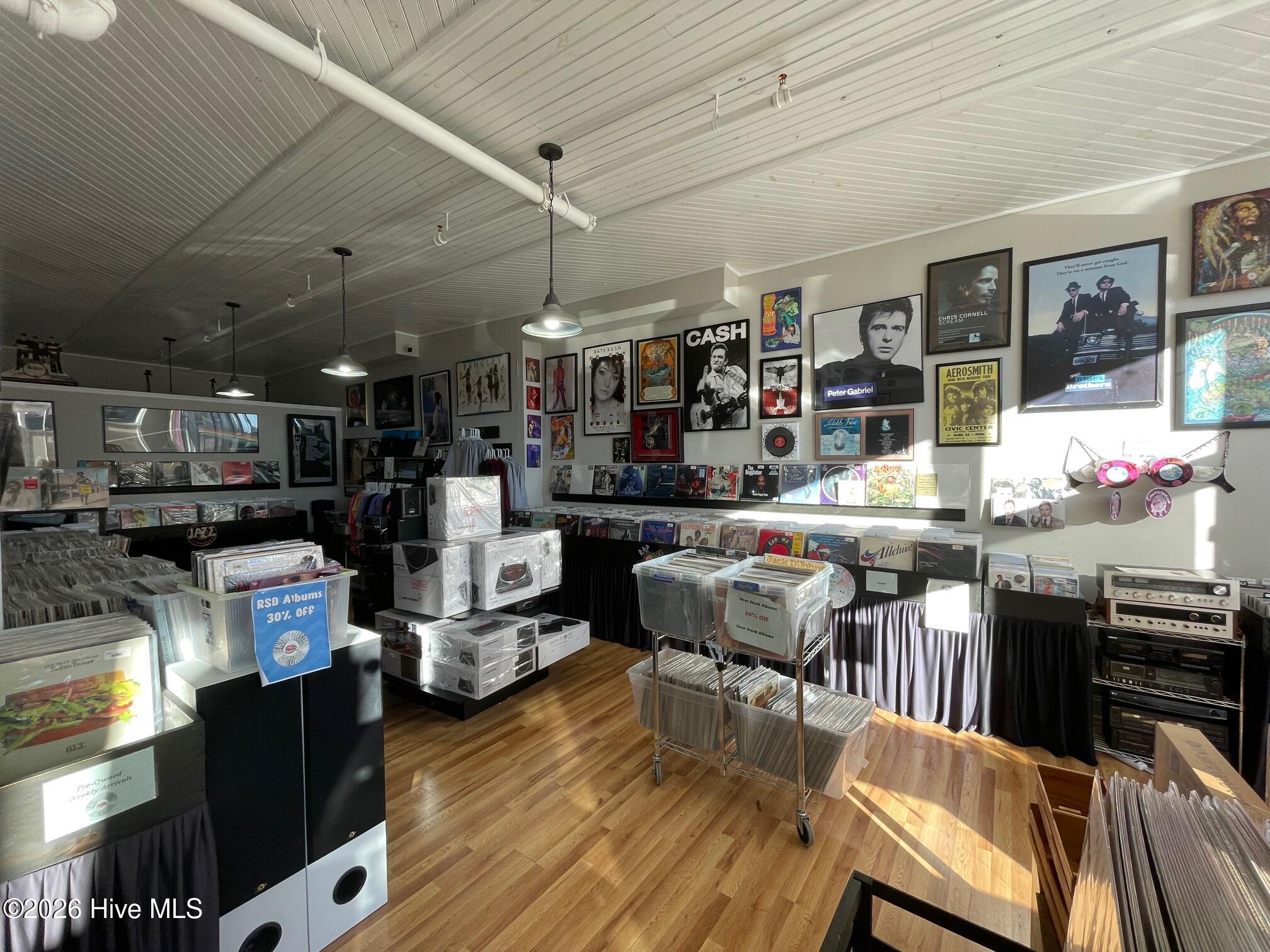 610 E Fearing Street Property Photo 24