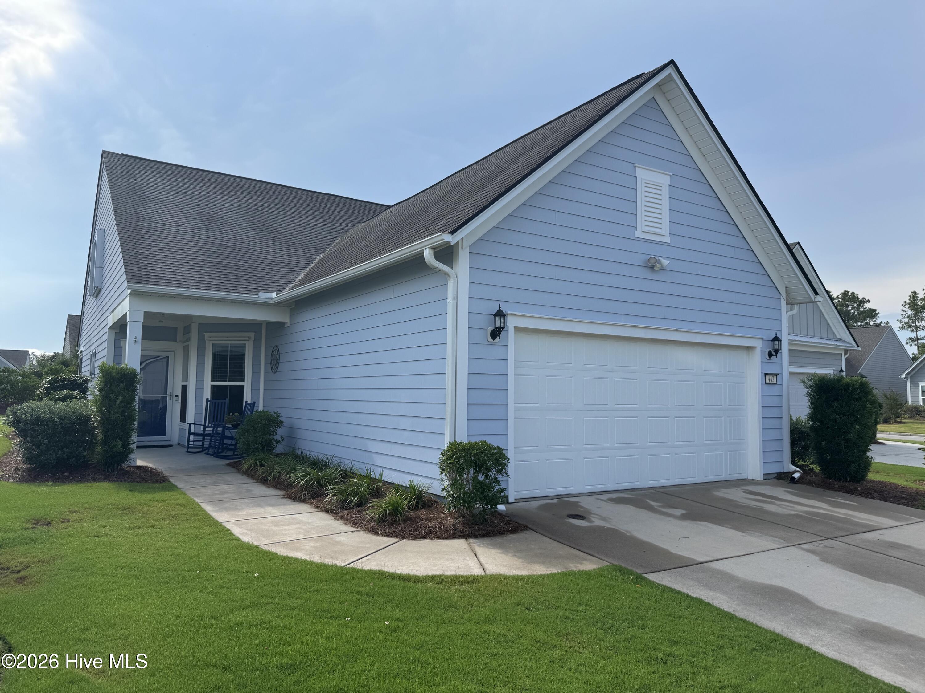 443 Deveraux Drive Property Photo 1