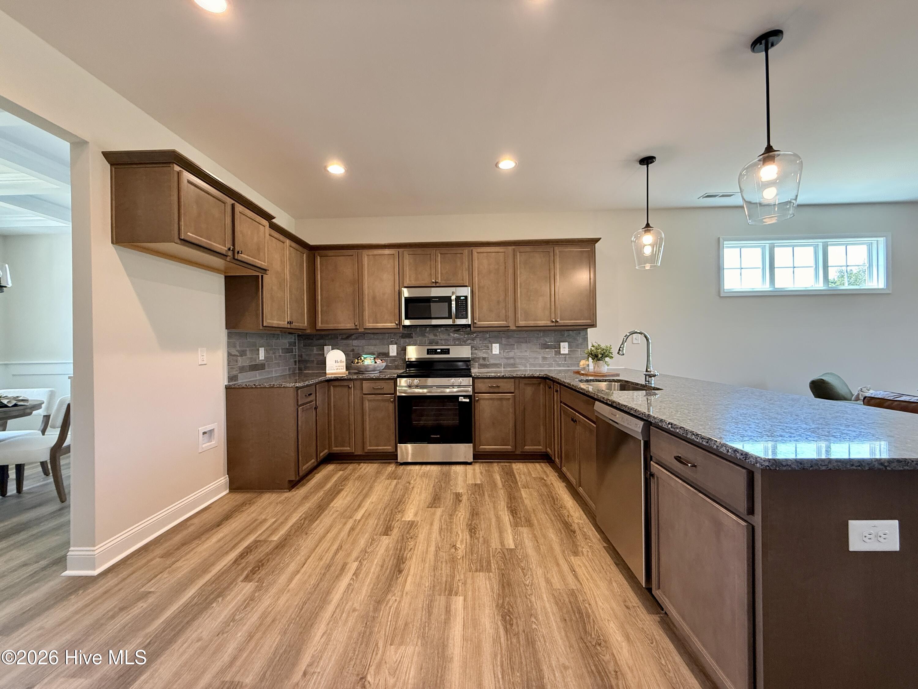253 Crowville Street Property Photo 7