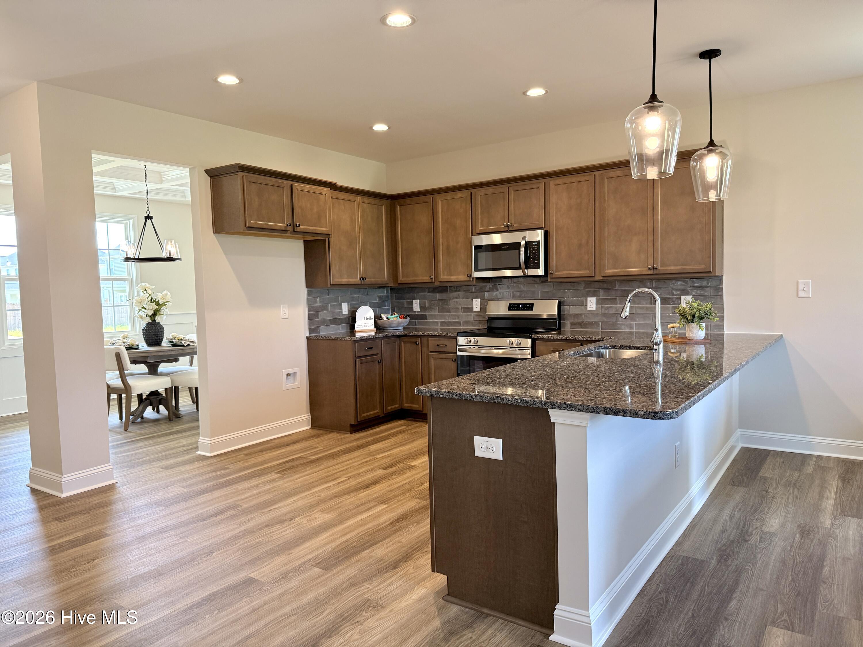 253 Crowville Street Property Photo 11