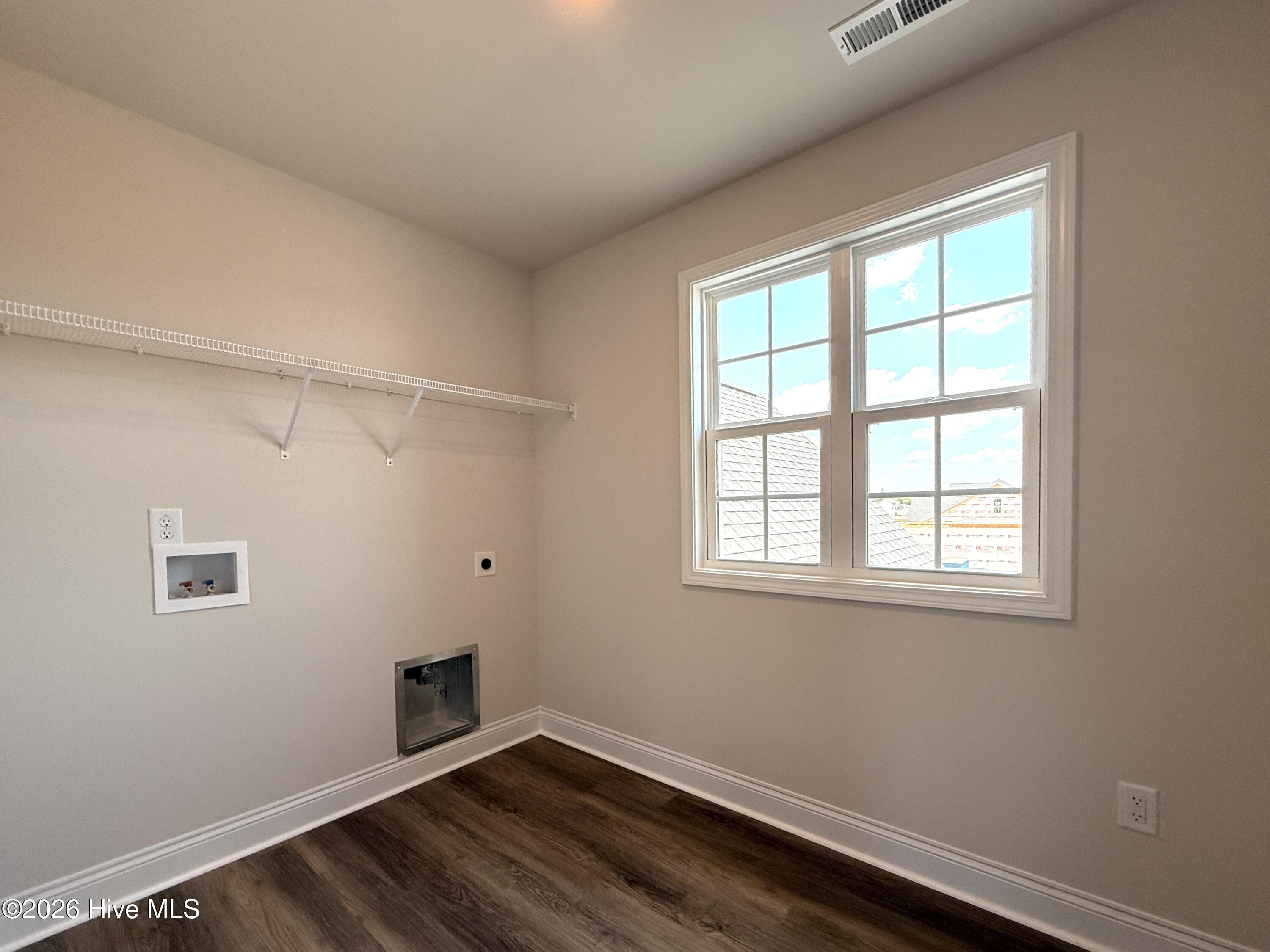 253 Crowville Street Property Photo 43