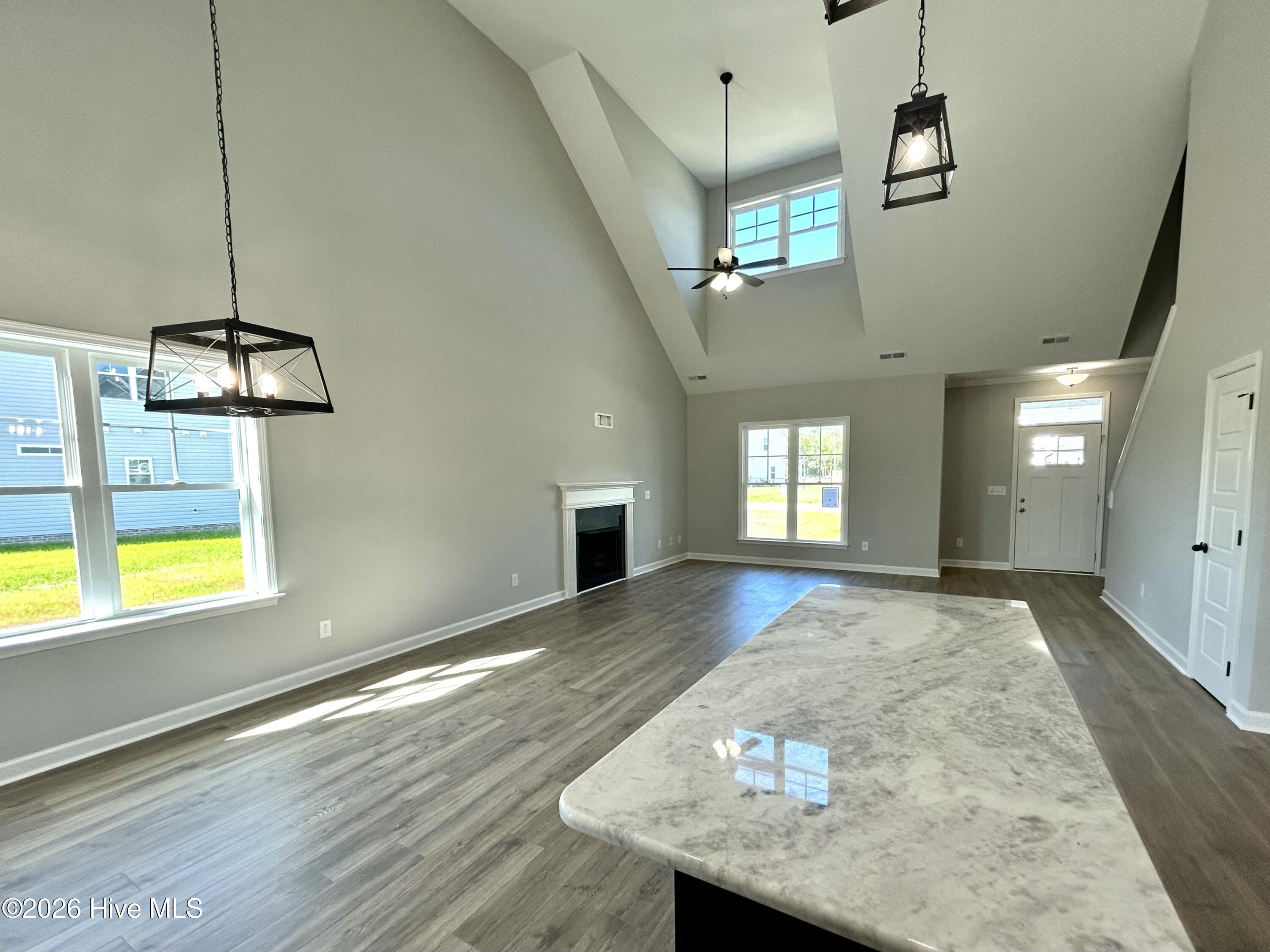3763 Huntcliff Drive Property Photo 5