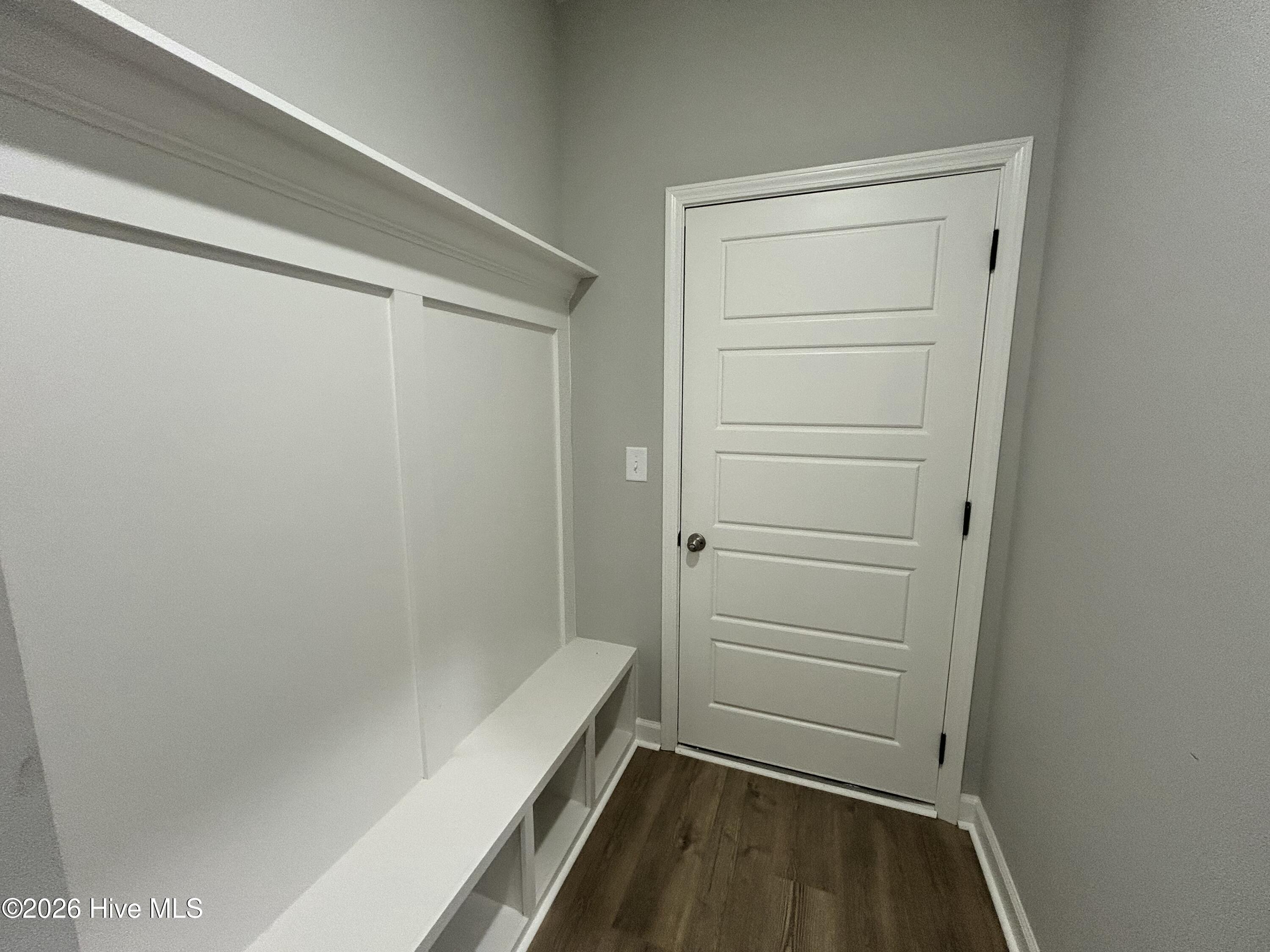 3763 Huntcliff Drive Property Photo 13