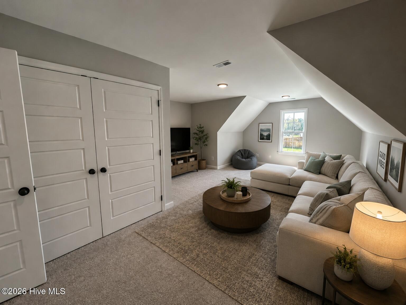 3763 Huntcliff Drive Property Photo 16