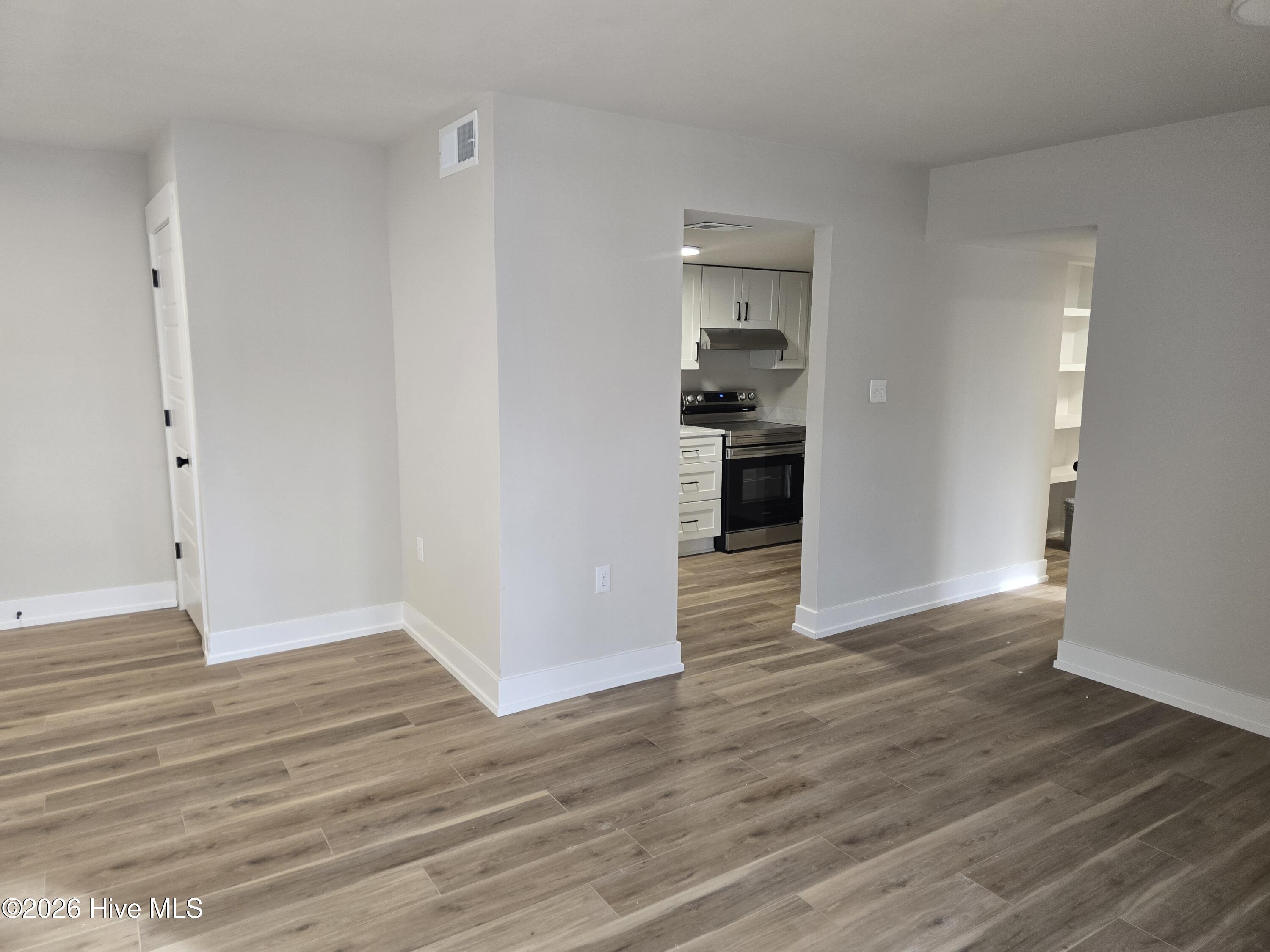 500 Umstead Drive Unit 306 Property Photo 5