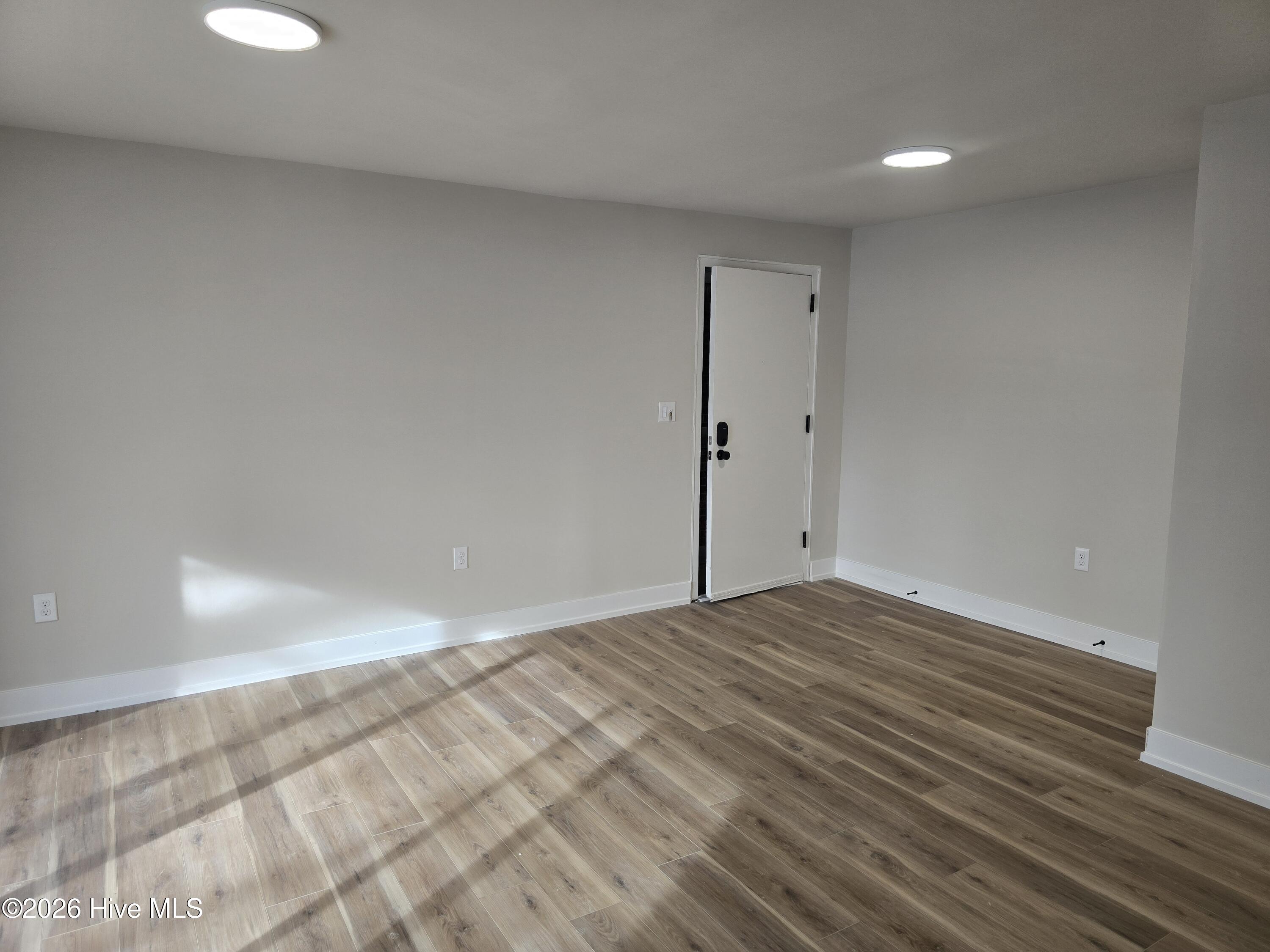 500 Umstead Drive Unit 306 Property Photo 8