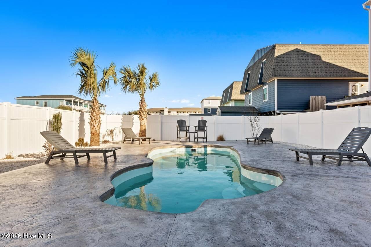 5518 E Beach Drive Property Photo 49