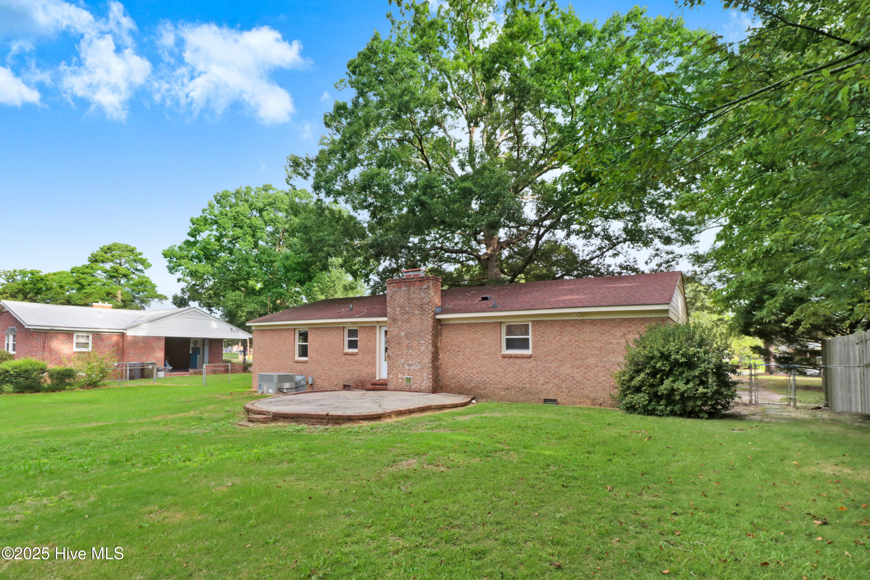 1108 Elanor Avenue Property Photo 6
