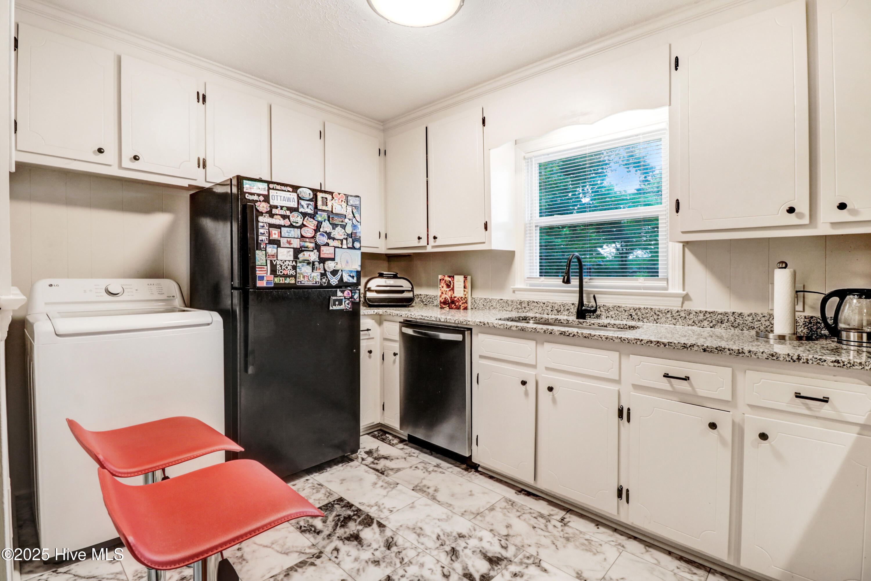1108 Elanor Avenue Property Photo 16