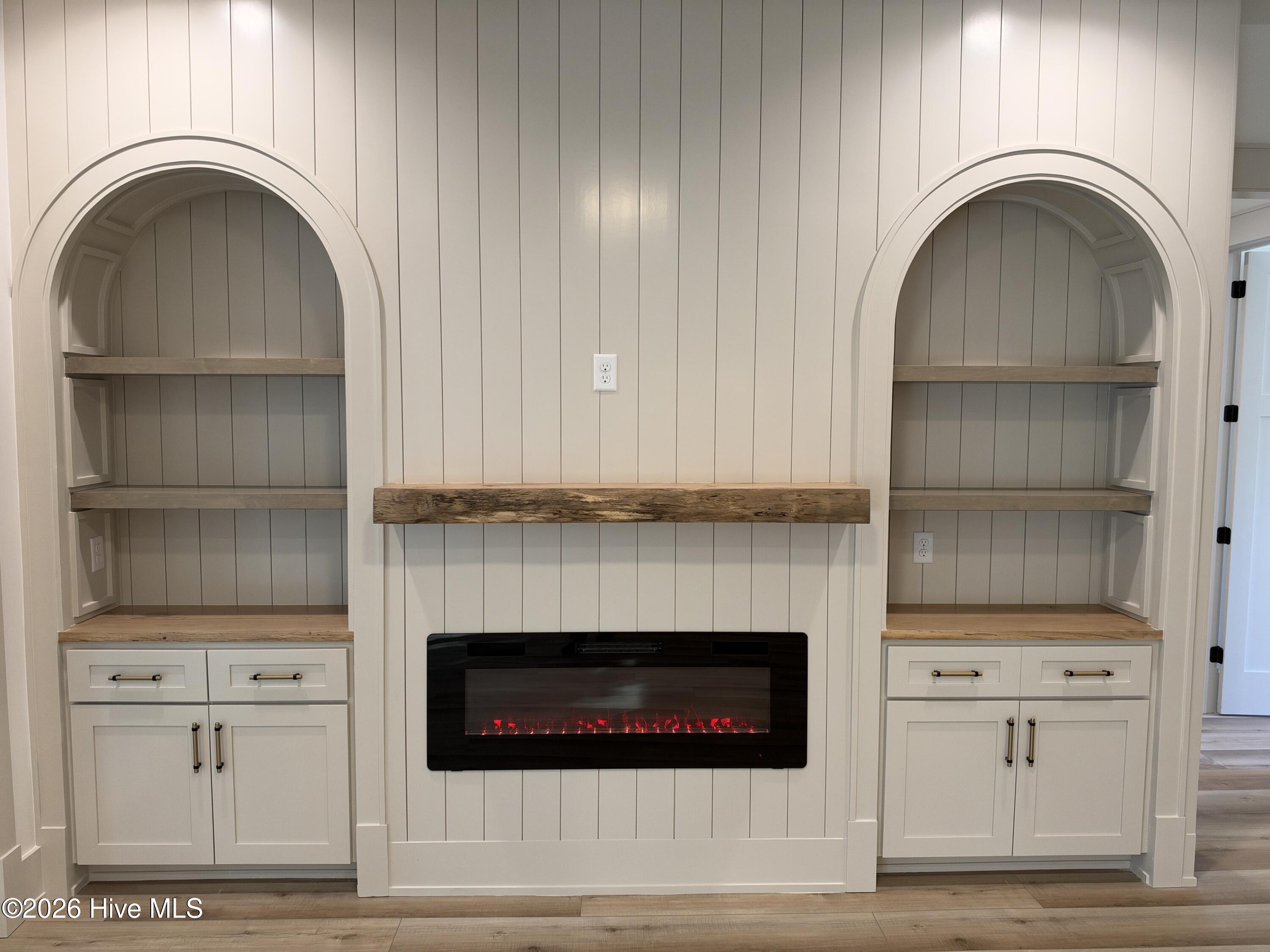 778 Cedarhurst Drive Se Property Photo 3