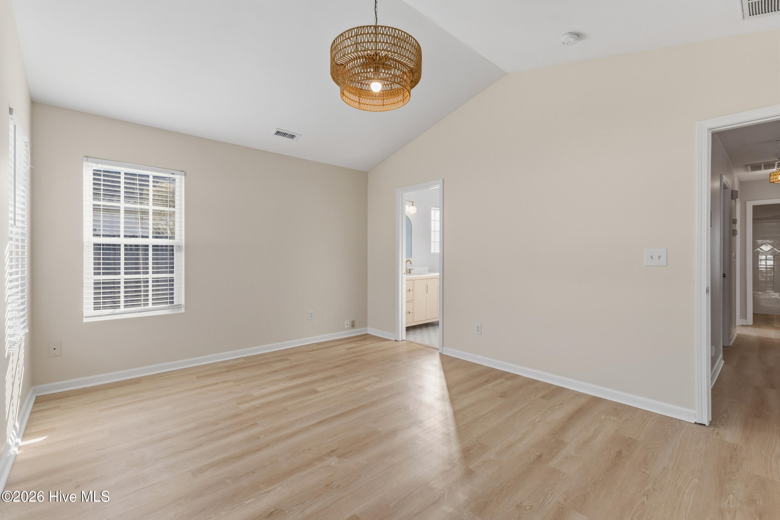 8620 Orchard Loop Road Ne Property Photo 23