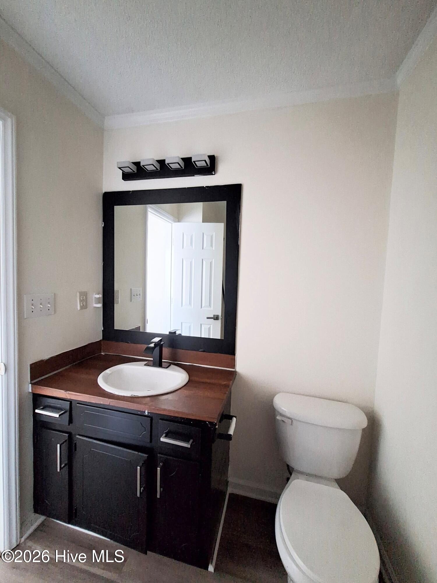 3995 Sterling Pointe Drive Kkk5 Property Photo 13