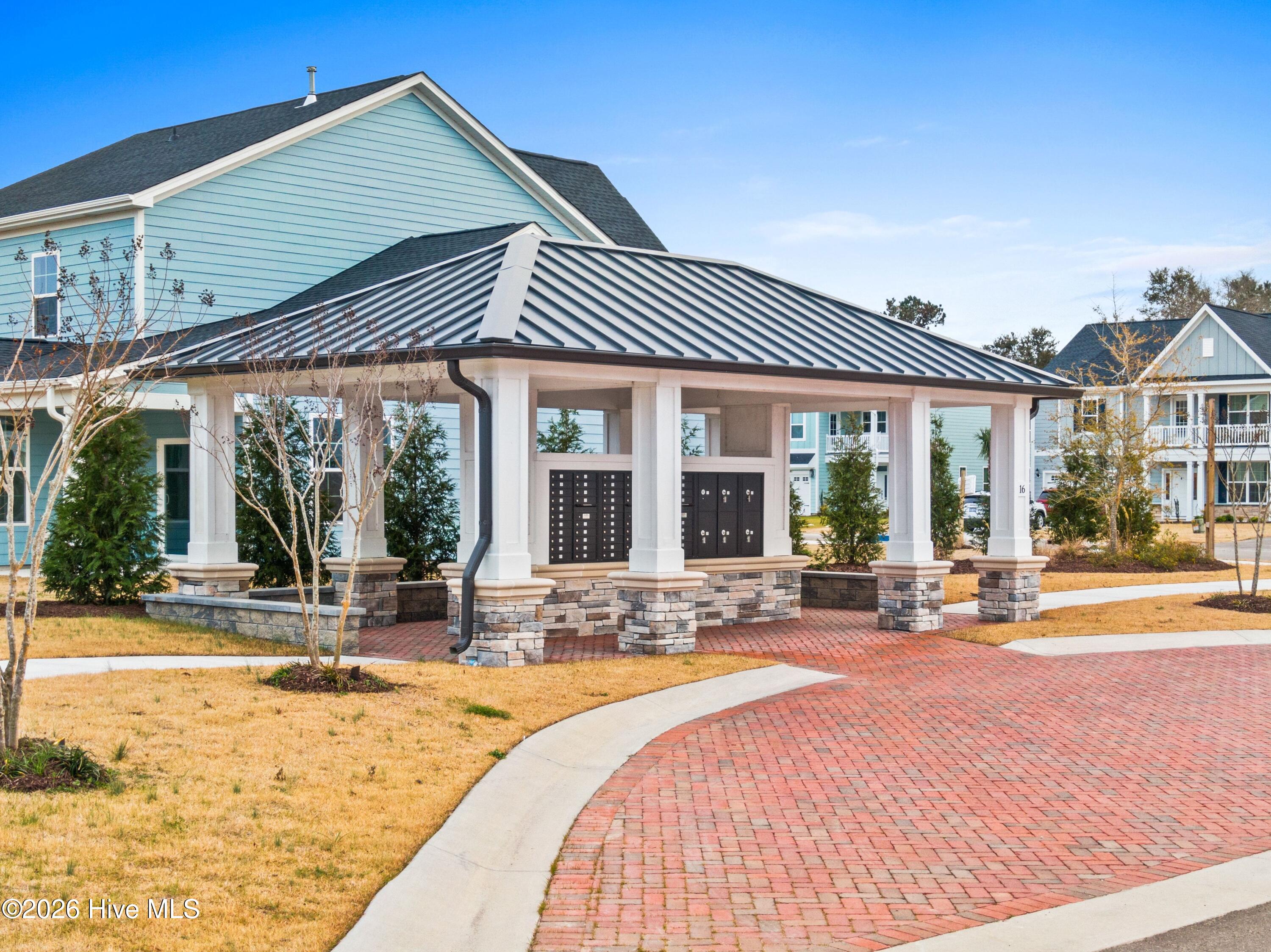 100 N Glimmering Glass Lane Property Photo 29