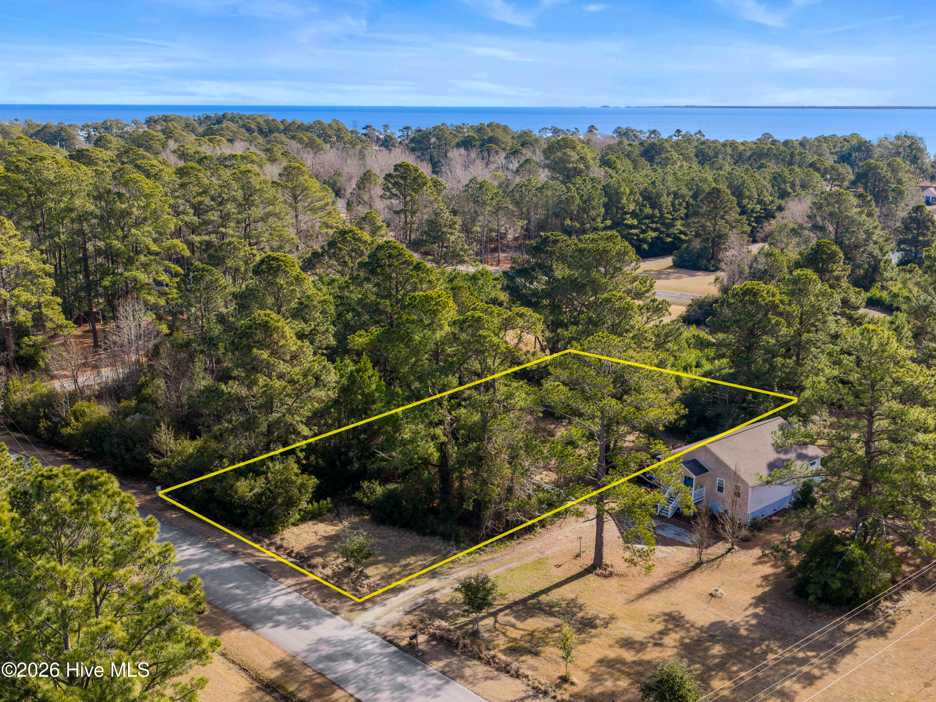 5996 Harbour Way Property Photo 1