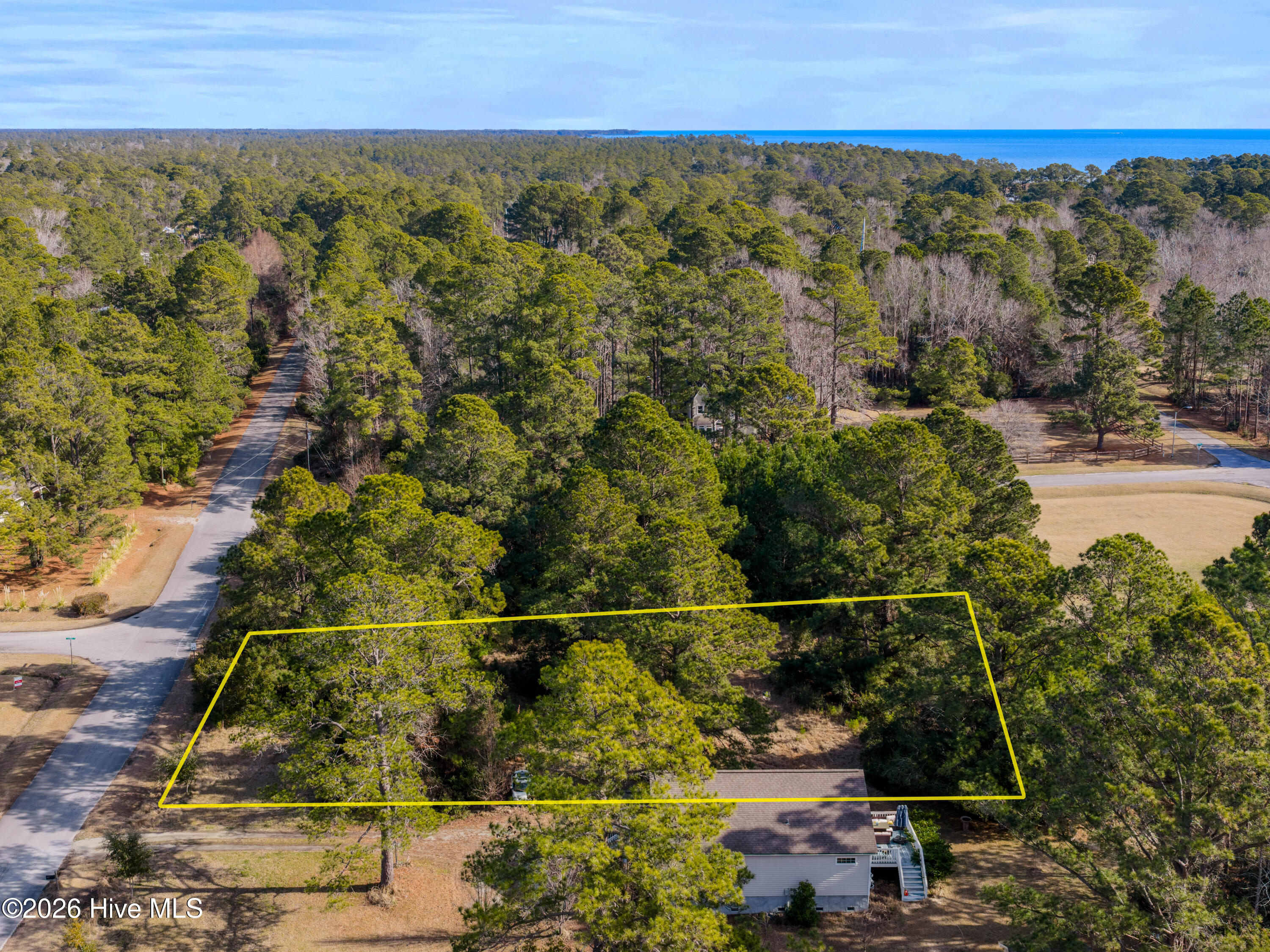 5996 Harbour Way Property Photo 2