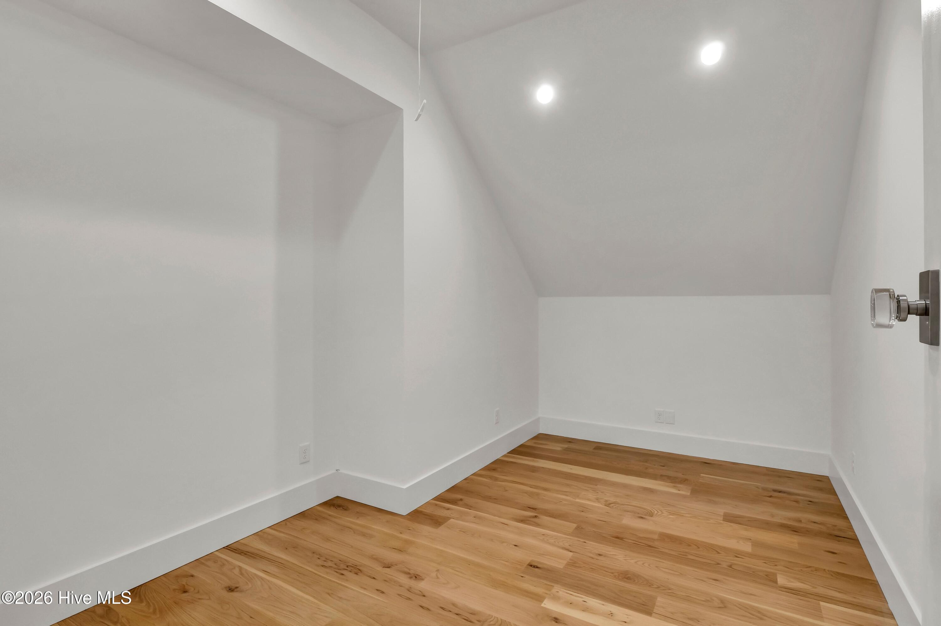 2225 S Live Oak Parkway Property Photo 36