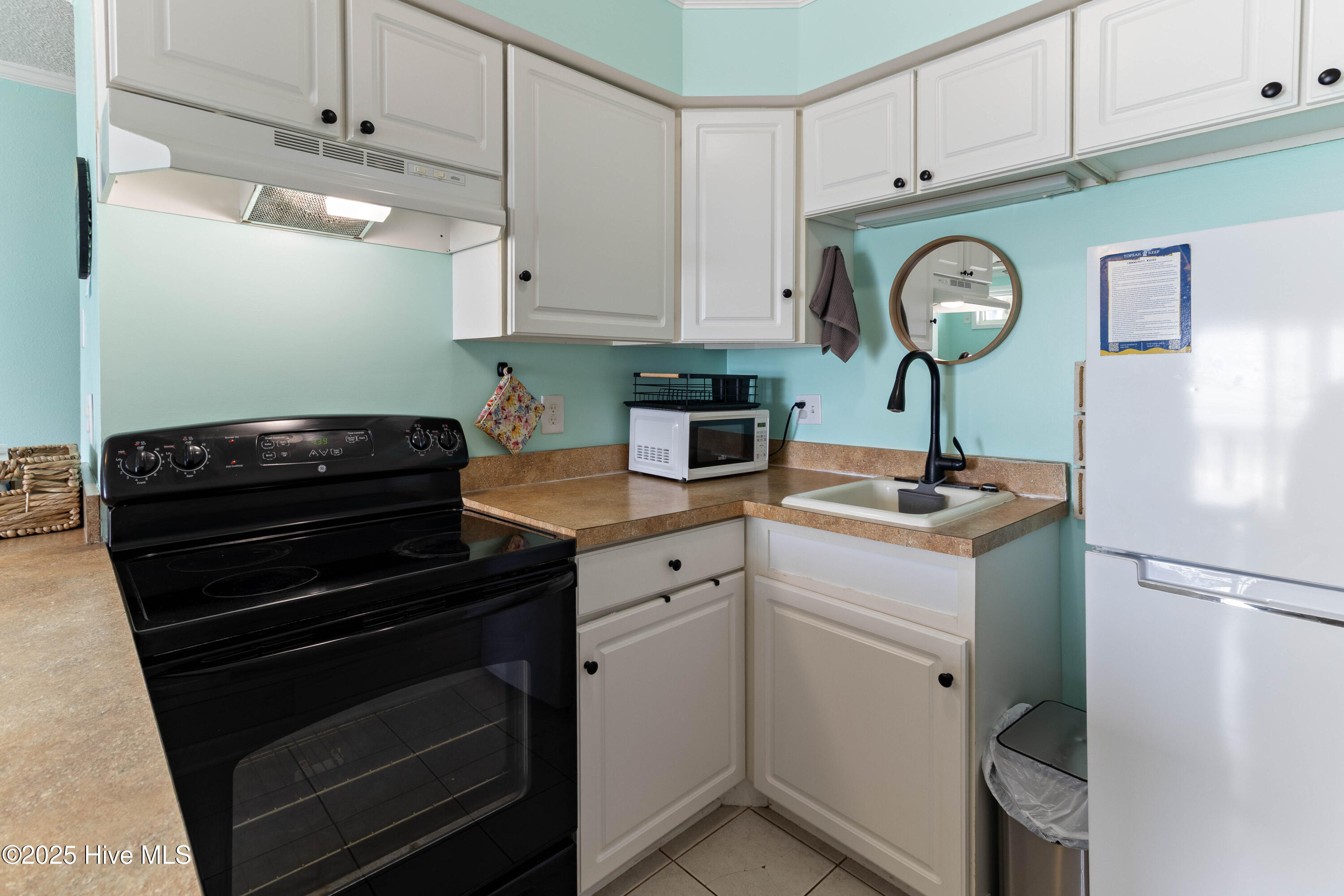 2224 New River Inlet Road Unit 233 Property Photo 17
