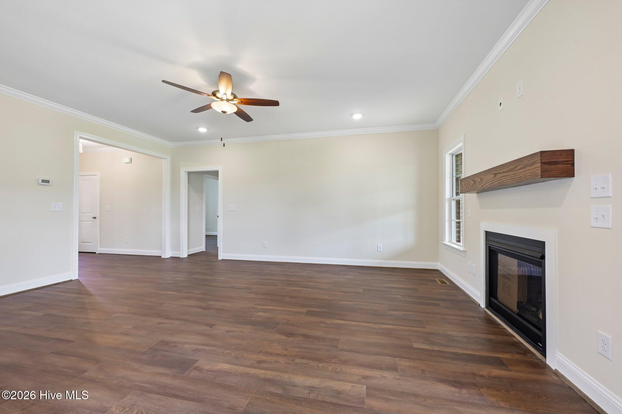 7615 Sweetwater Drive Property Photo 6