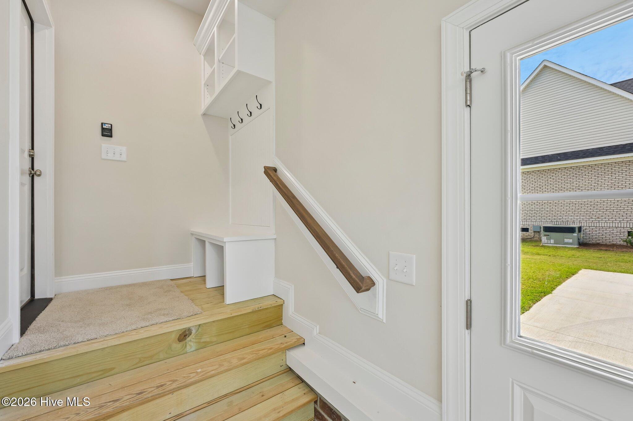 7615 Sweetwater Drive Property Photo 17