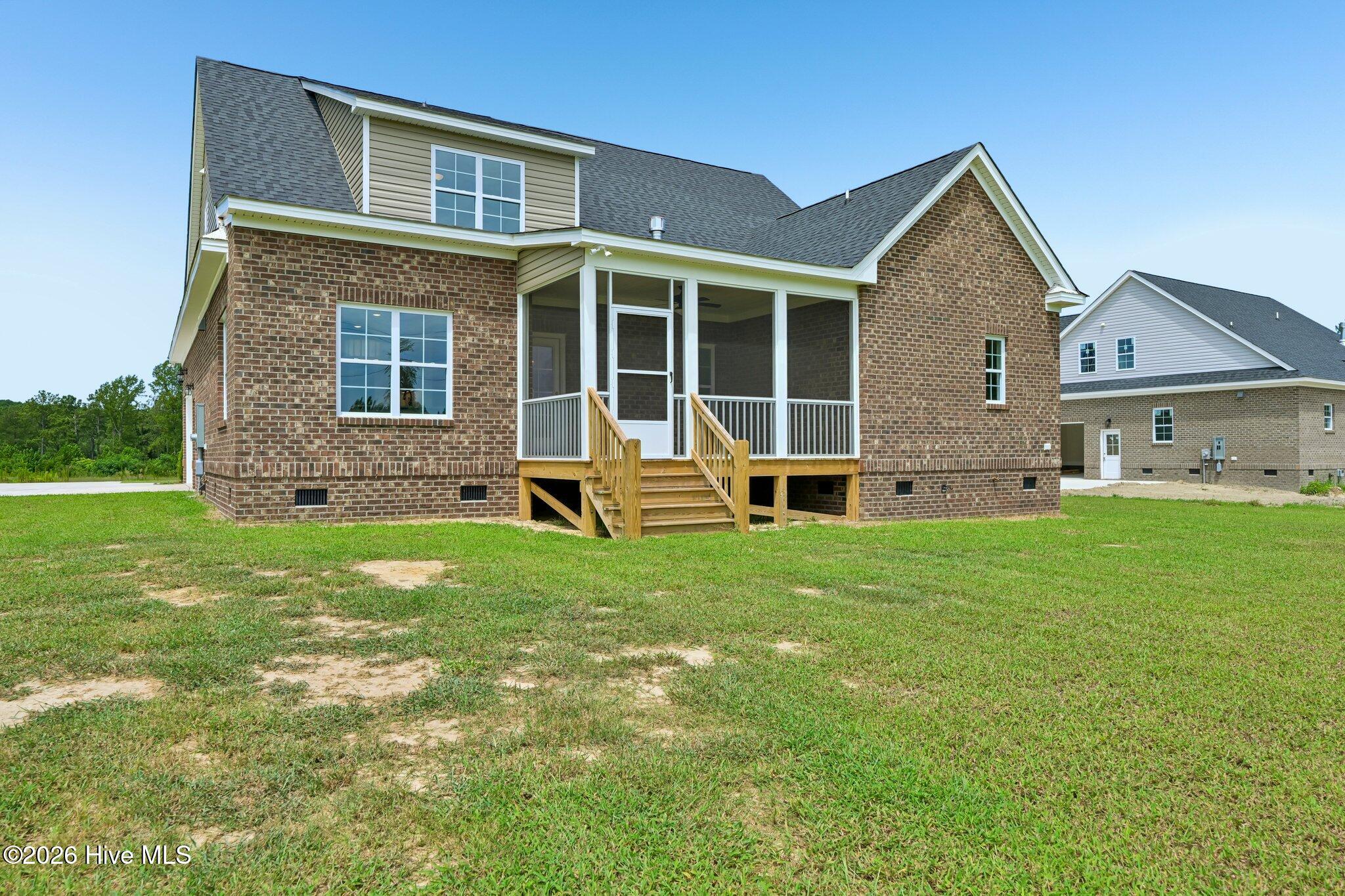 7615 Sweetwater Drive Property Photo 25