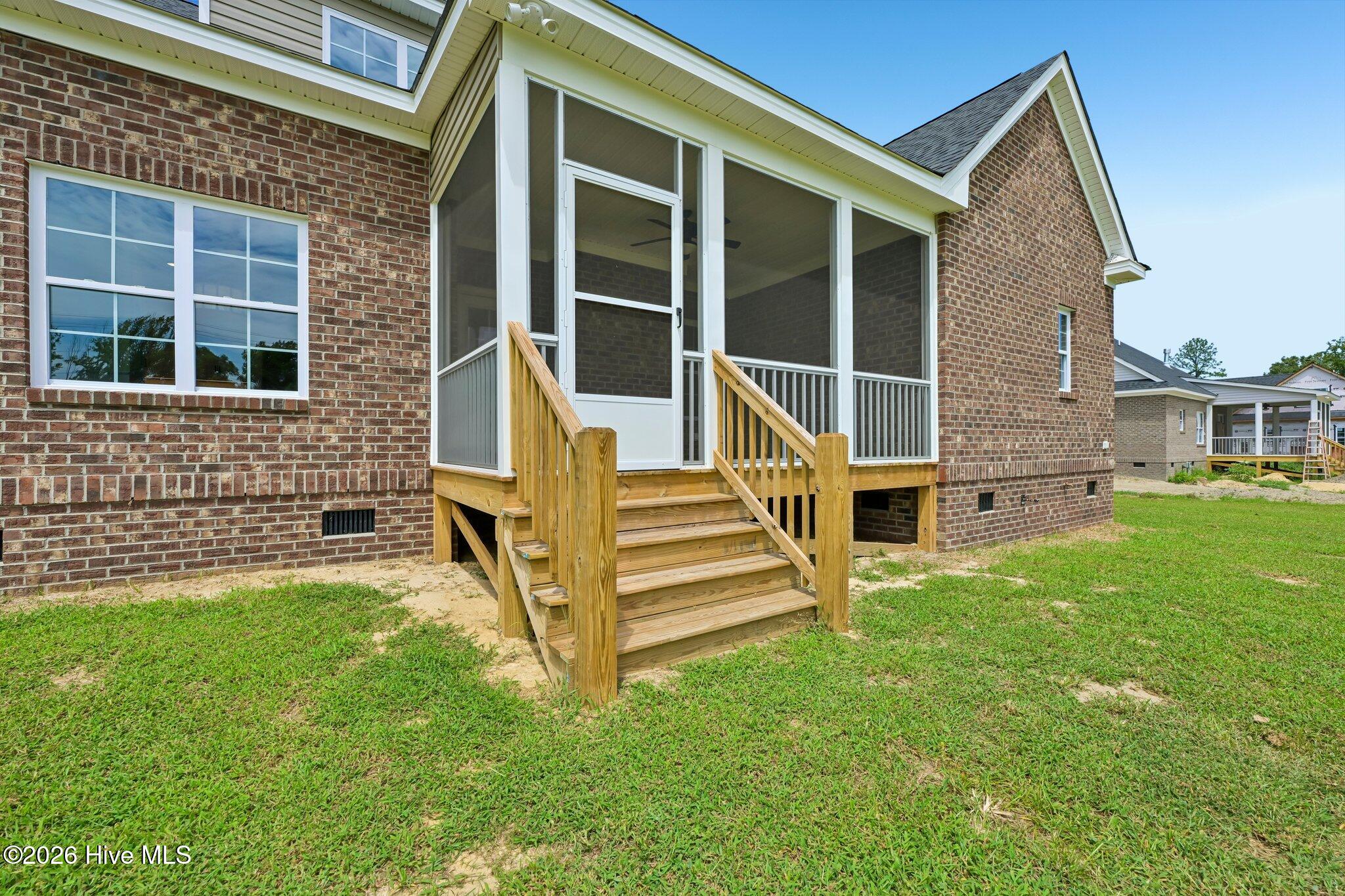 7615 Sweetwater Drive Property Photo 30