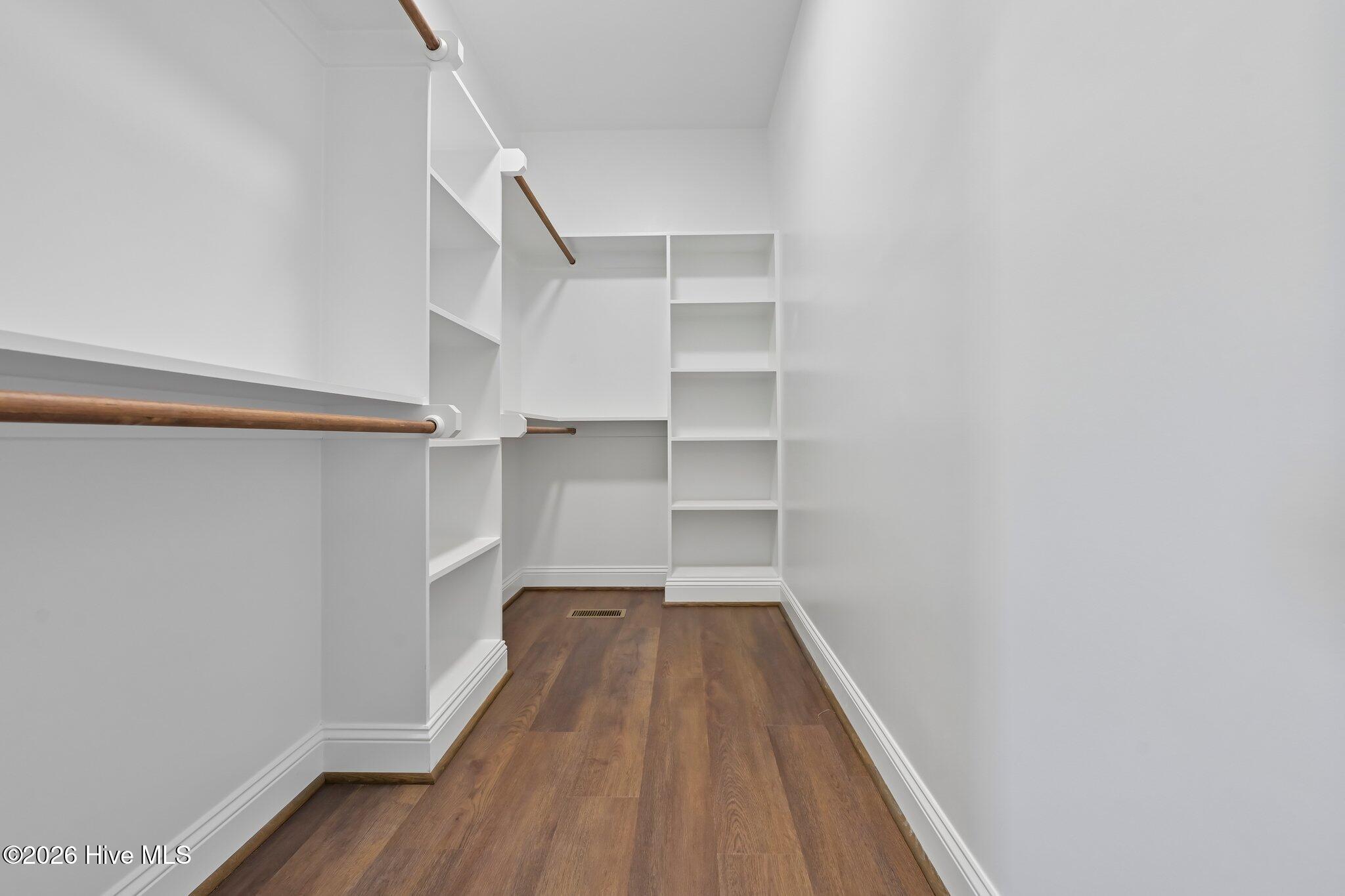 7615 Sweetwater Drive Property Photo 32