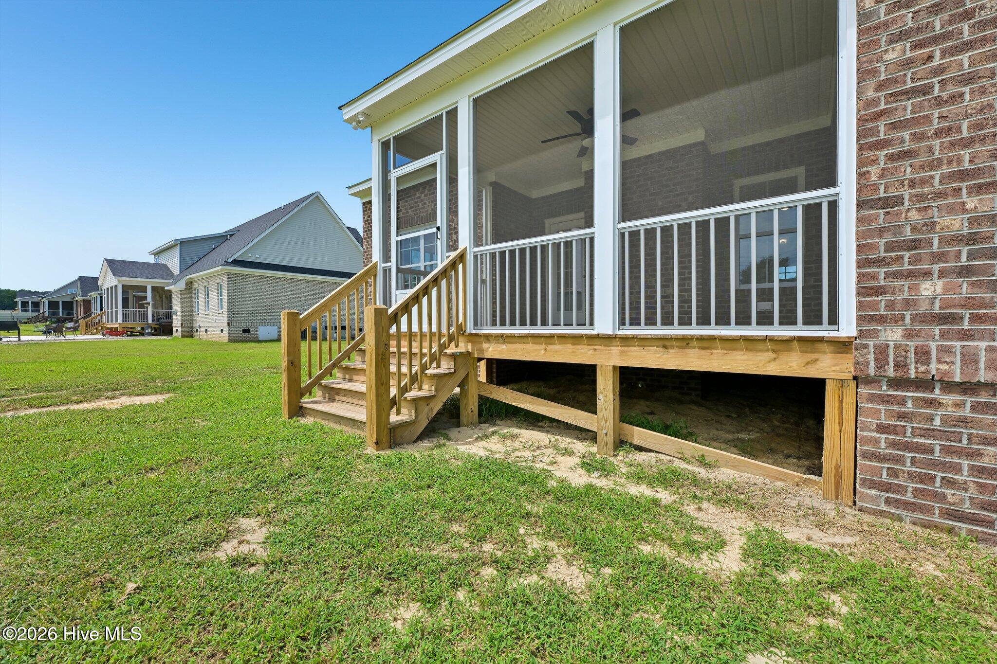 7615 Sweetwater Drive Property Photo 45
