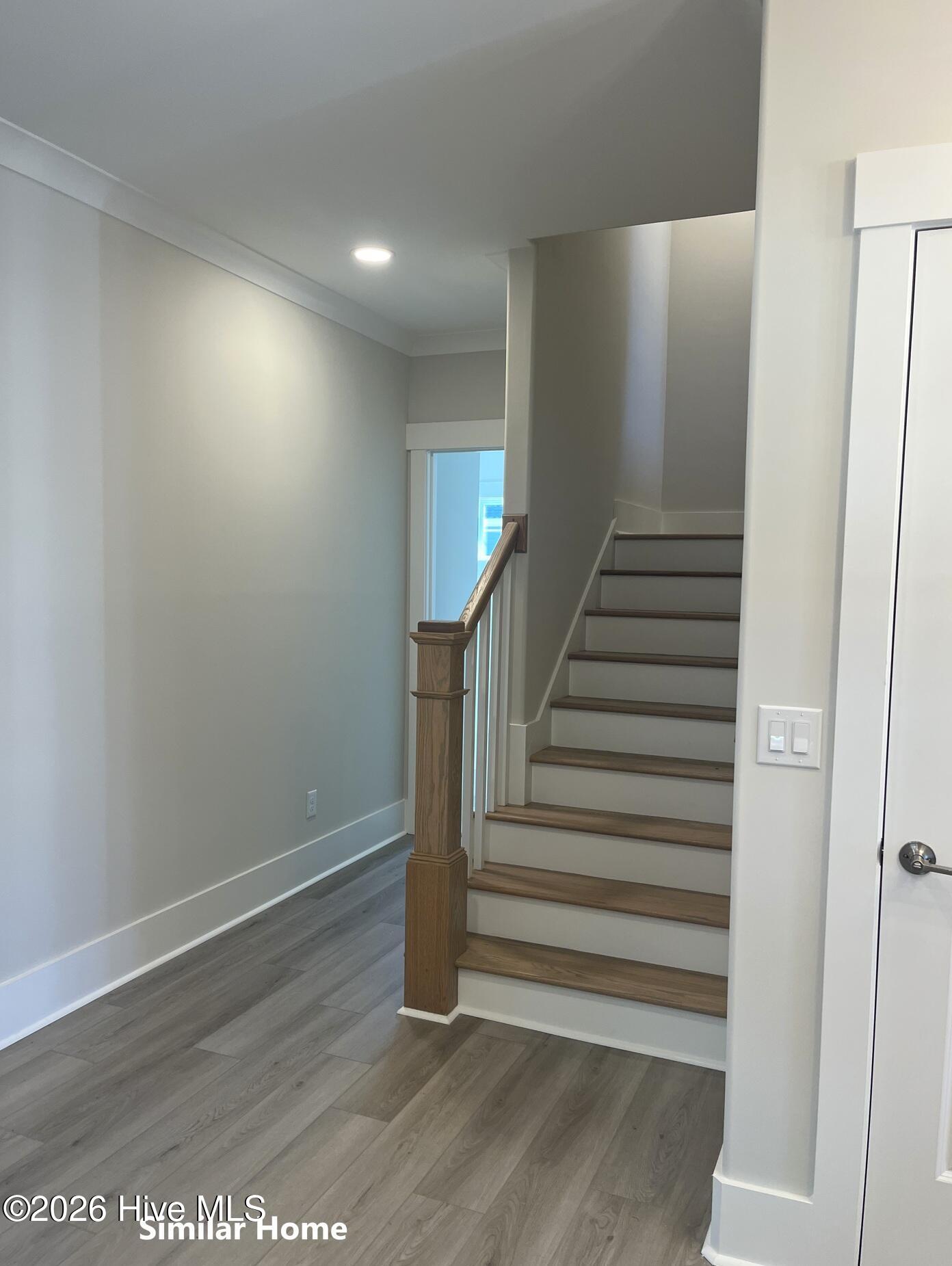 5308 Folklore Way Property Photo 6