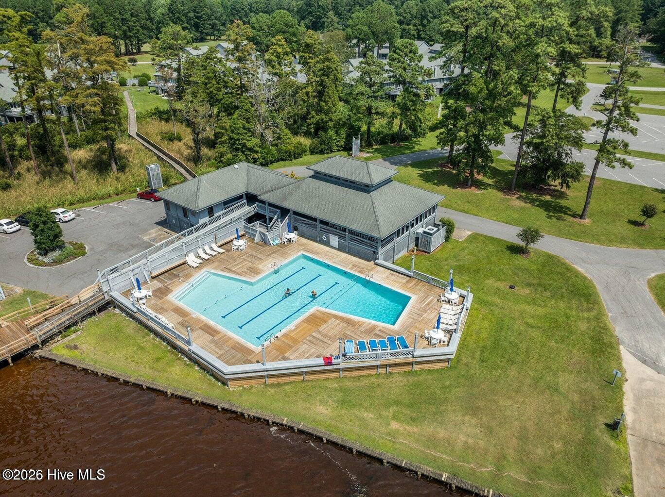 122 Forecastle Court Property Photo 43