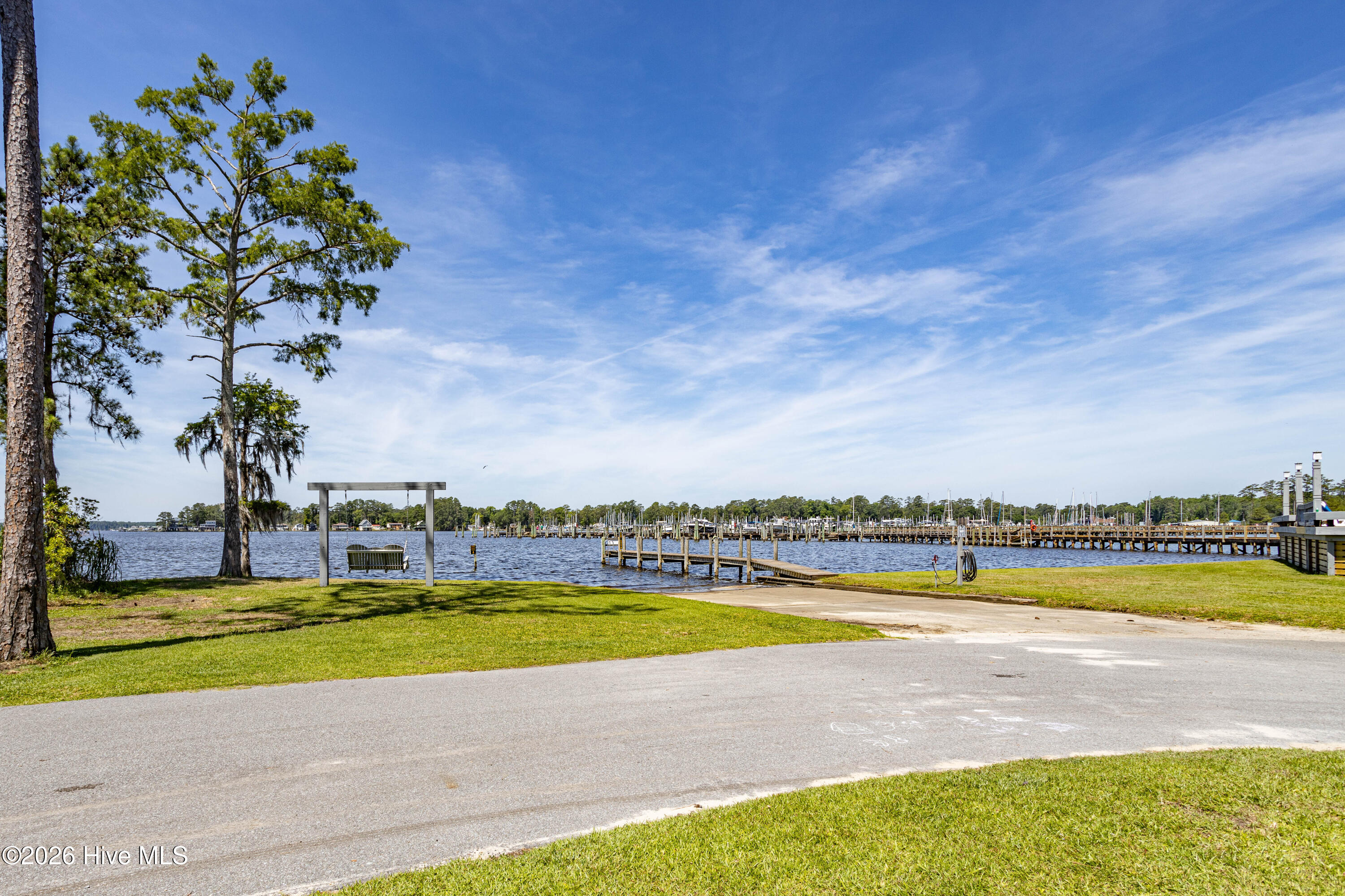 122 Forecastle Court Property Photo 60