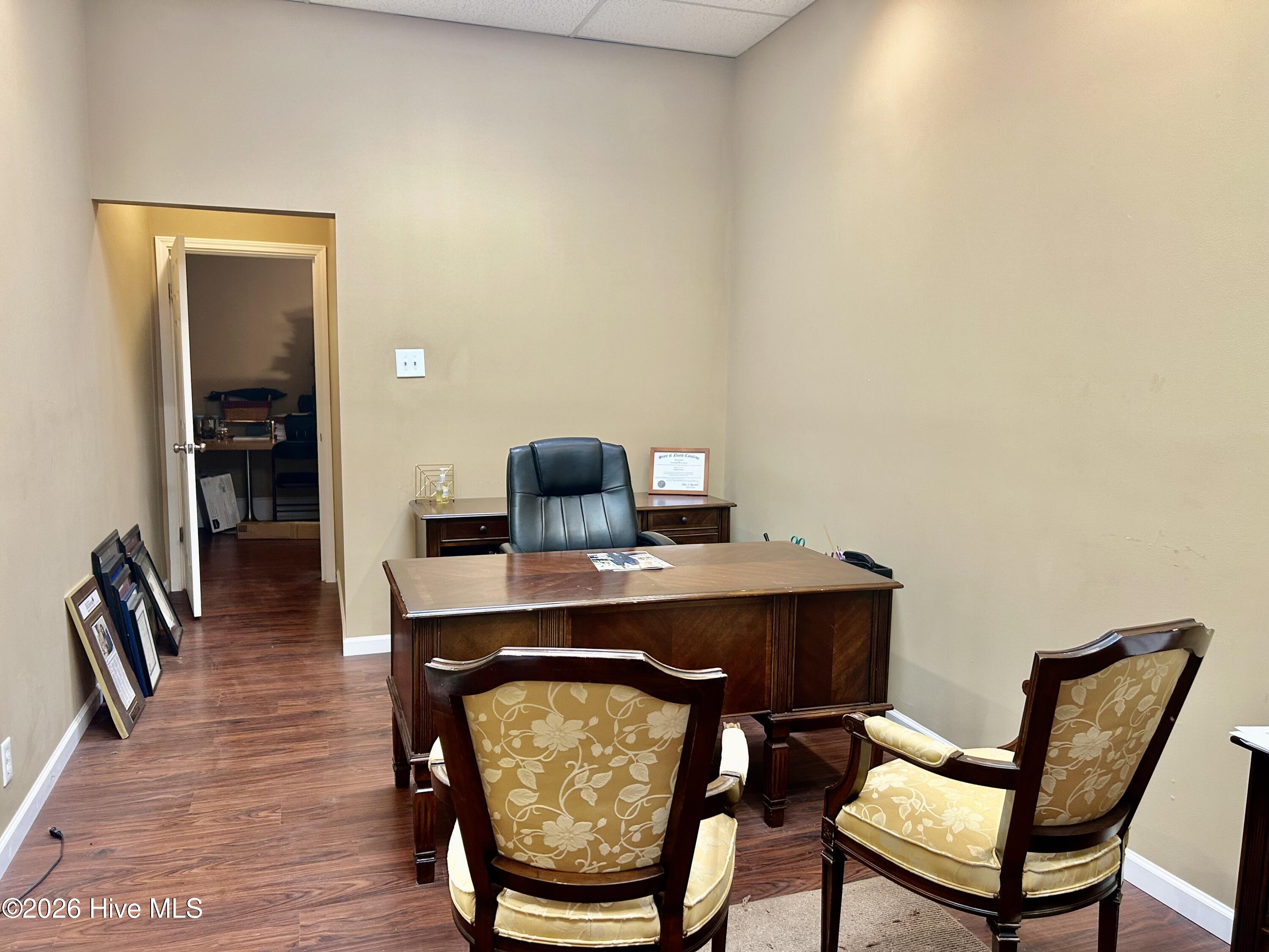 204 E Railroad Street Property Photo 12