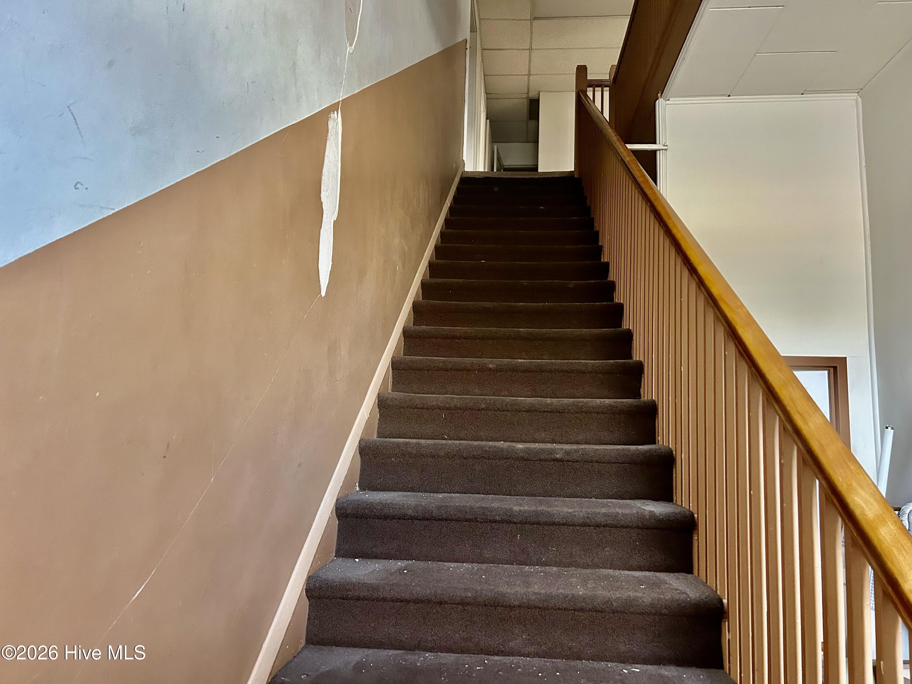 204 E Railroad Street Property Photo 18