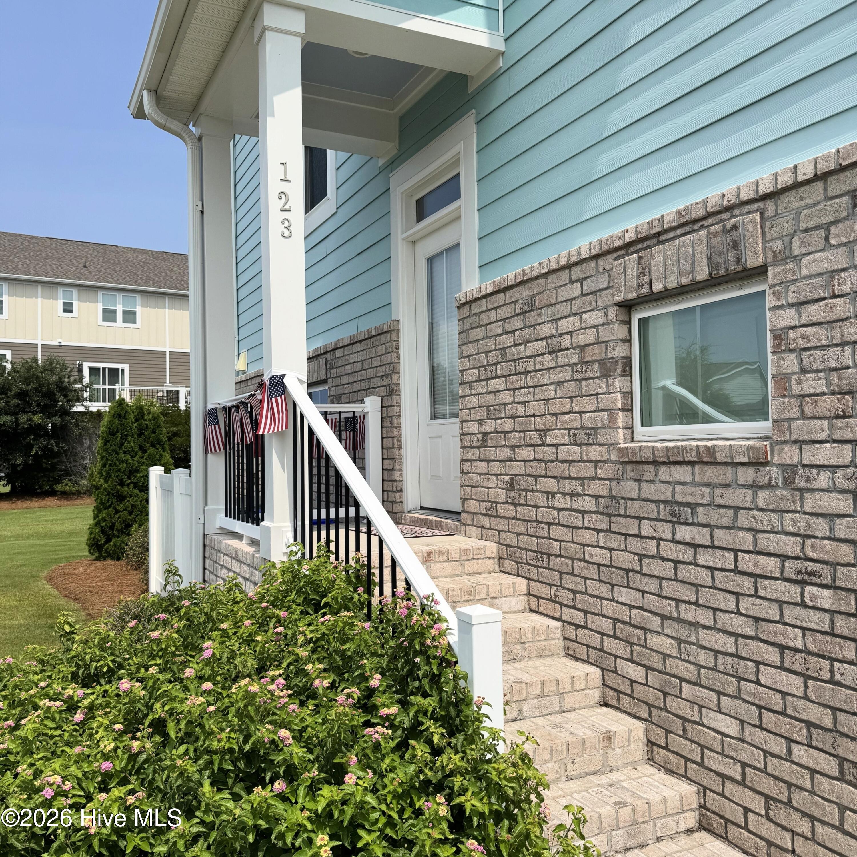 123 Whimbrel Way Property Photo 7
