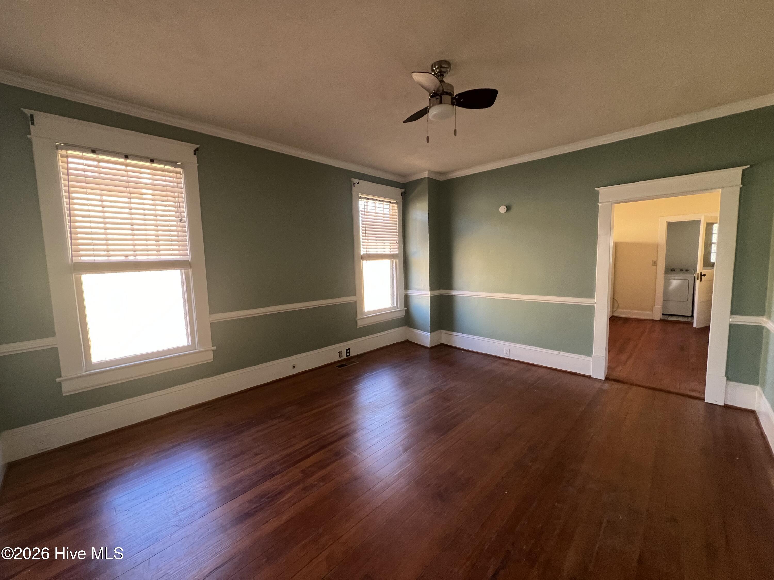 915 Saint David Street Property Photo 8