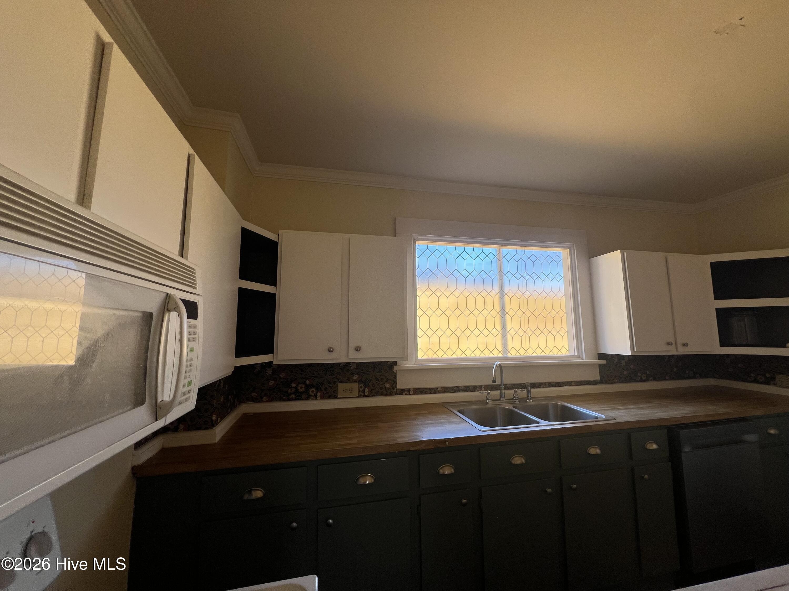 915 Saint David Street Property Photo 14