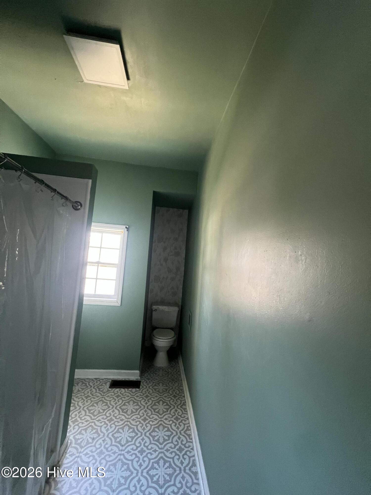 915 Saint David Street Property Photo 18