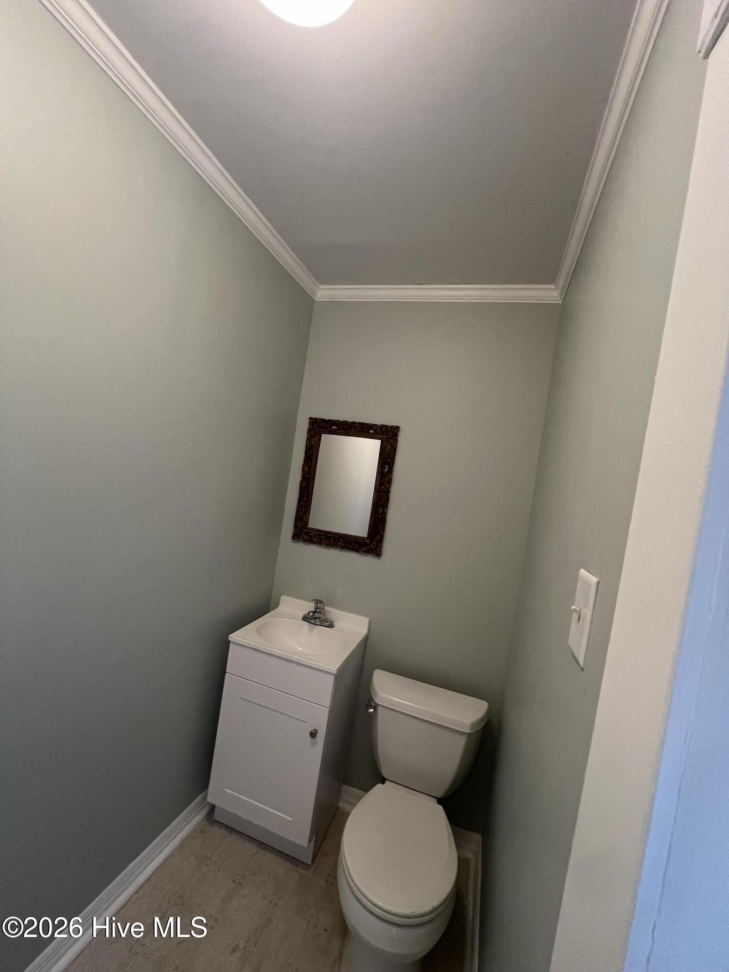 915 Saint David Street Property Photo 25