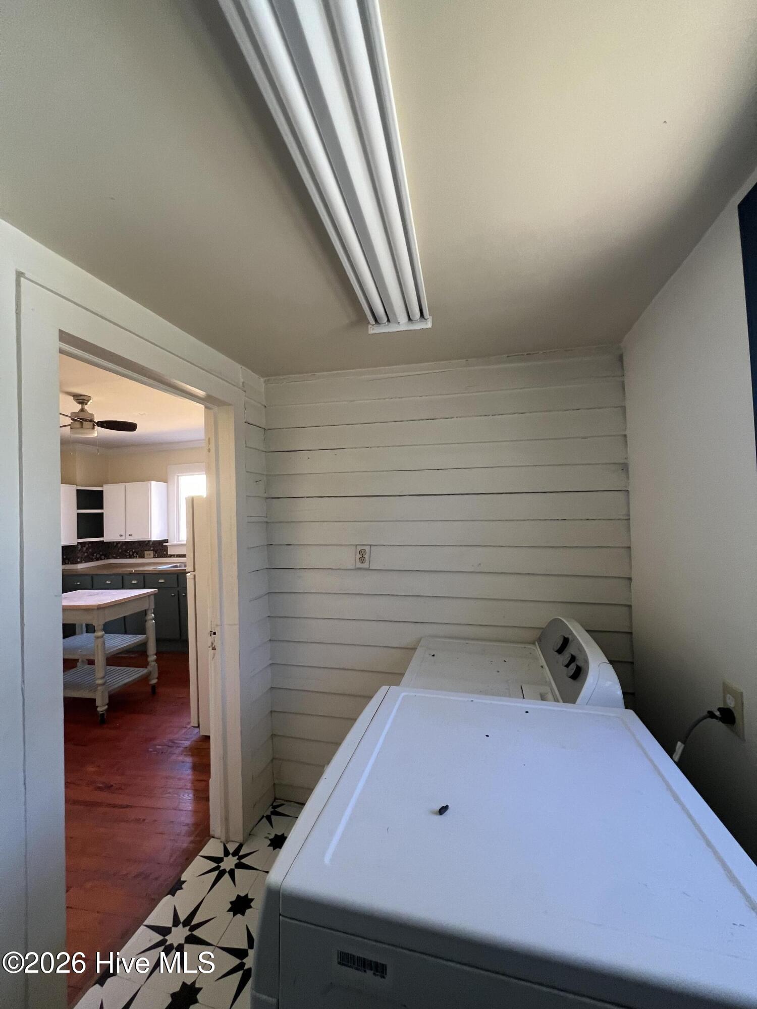 915 Saint David Street Property Photo 30