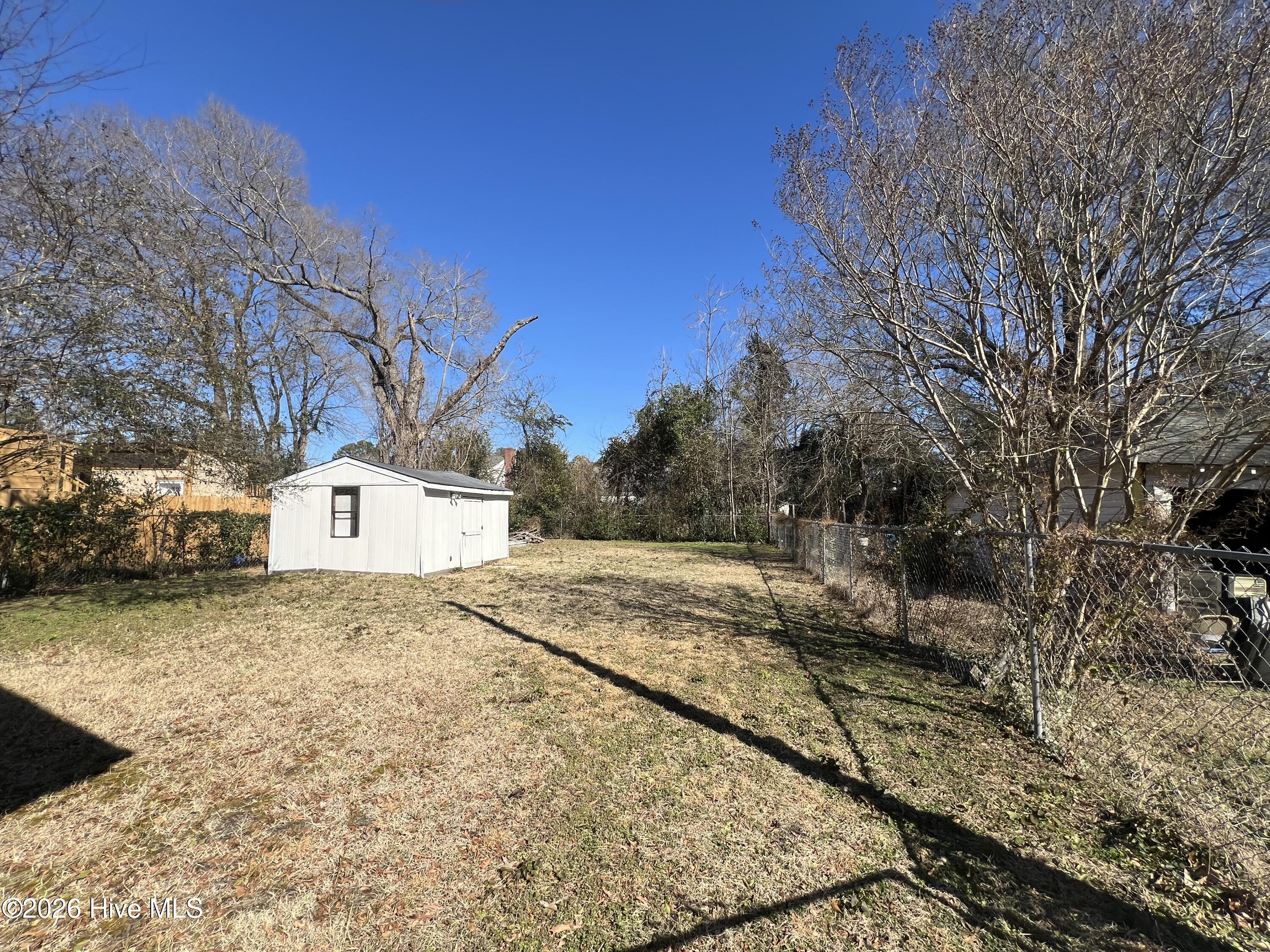 915 Saint David Street Property Photo 33