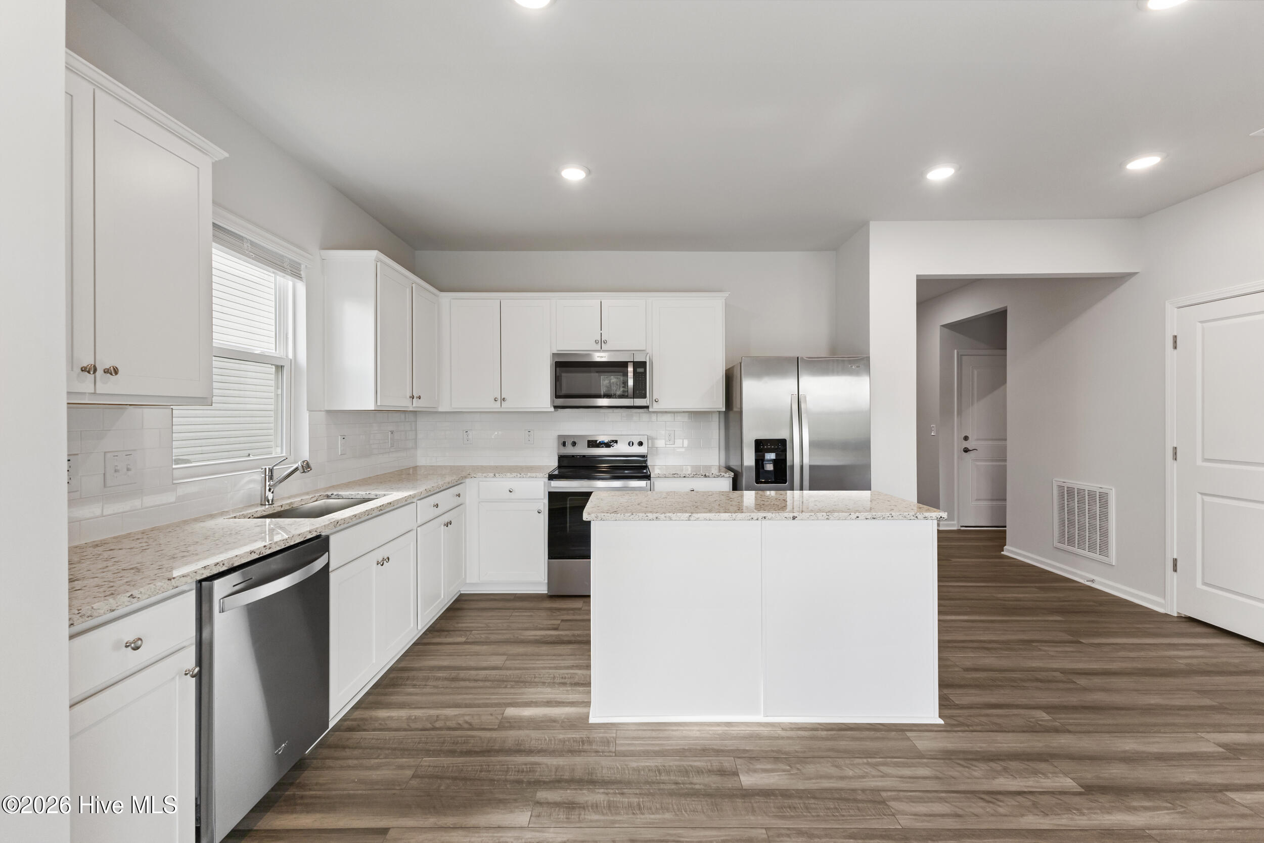 710 Tahoe Ridge Drive Se Property Photo 6