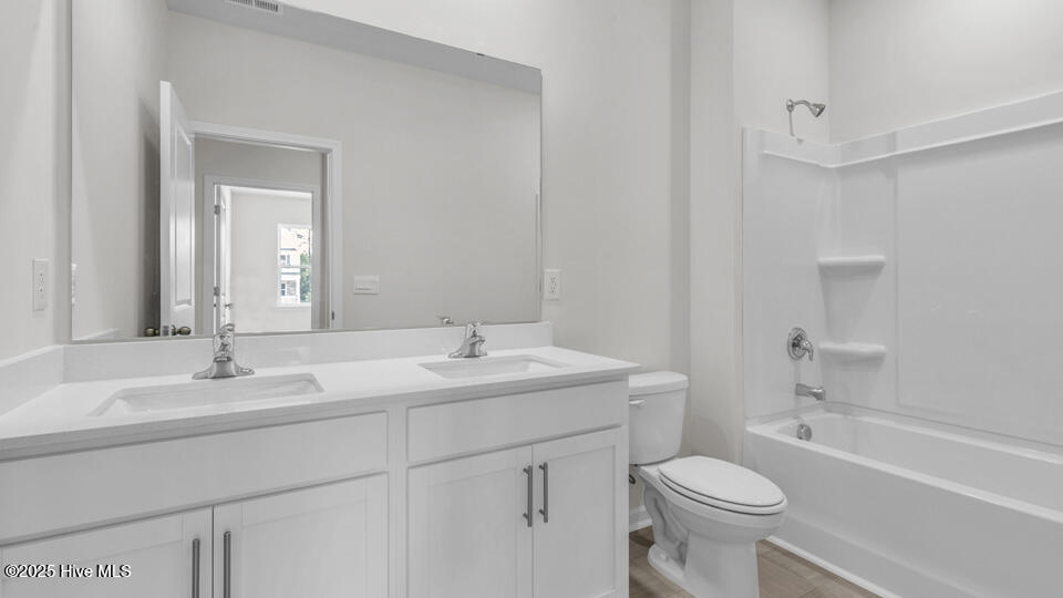3086 Platinum Circle Property Photo 24