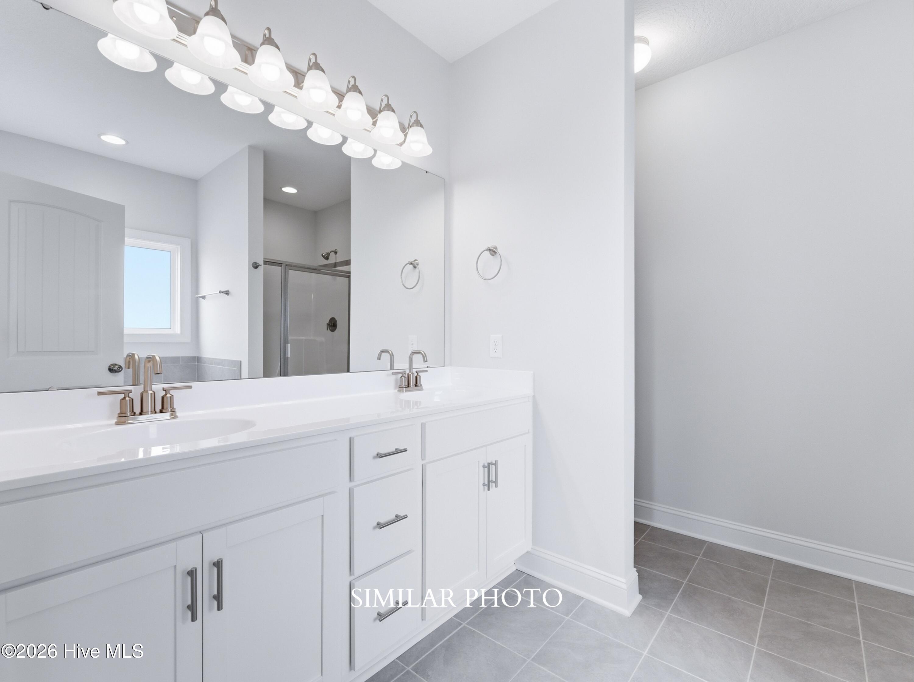739 Regiment Road Property Photo 20