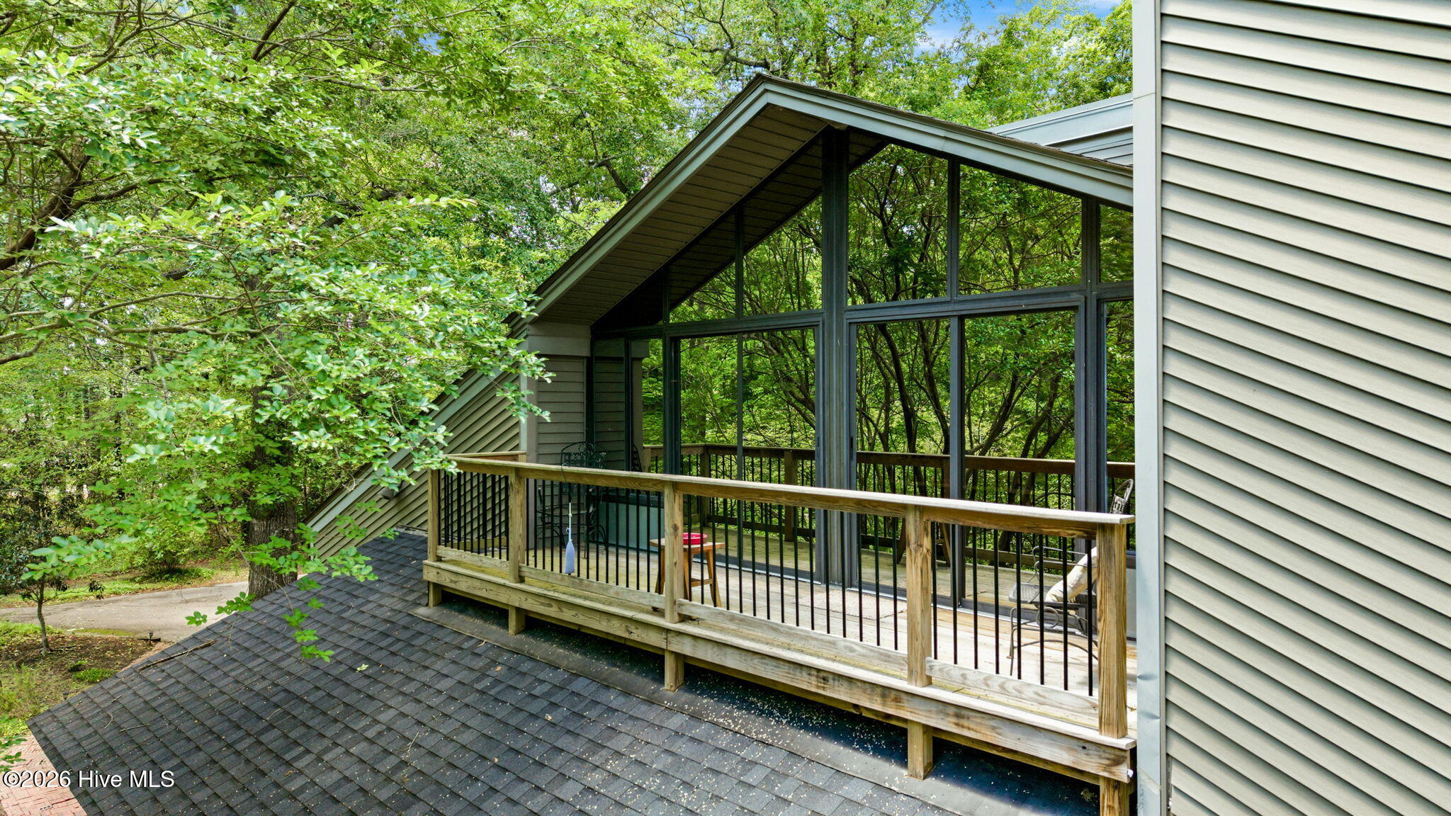 127 Hampton Drive Property Photo 8